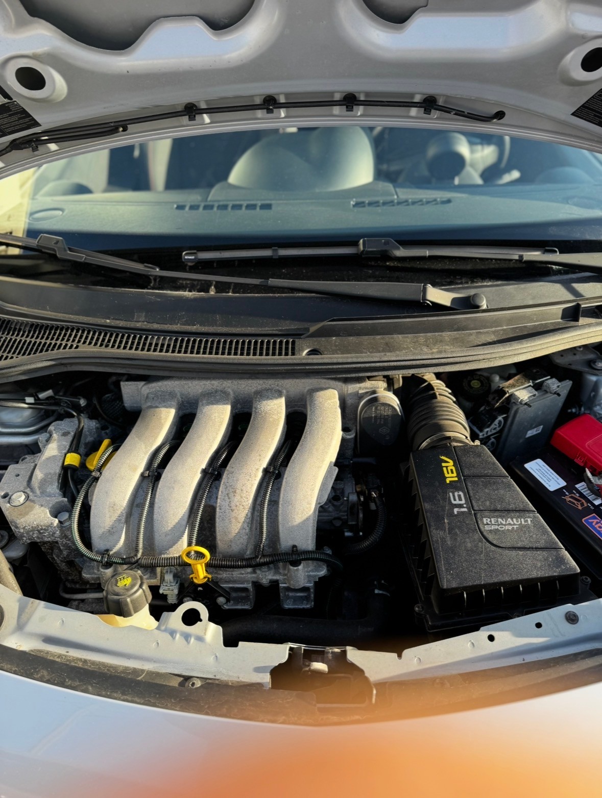 RENAULT Twingo 1.6 16V RS (Sport)-image-11