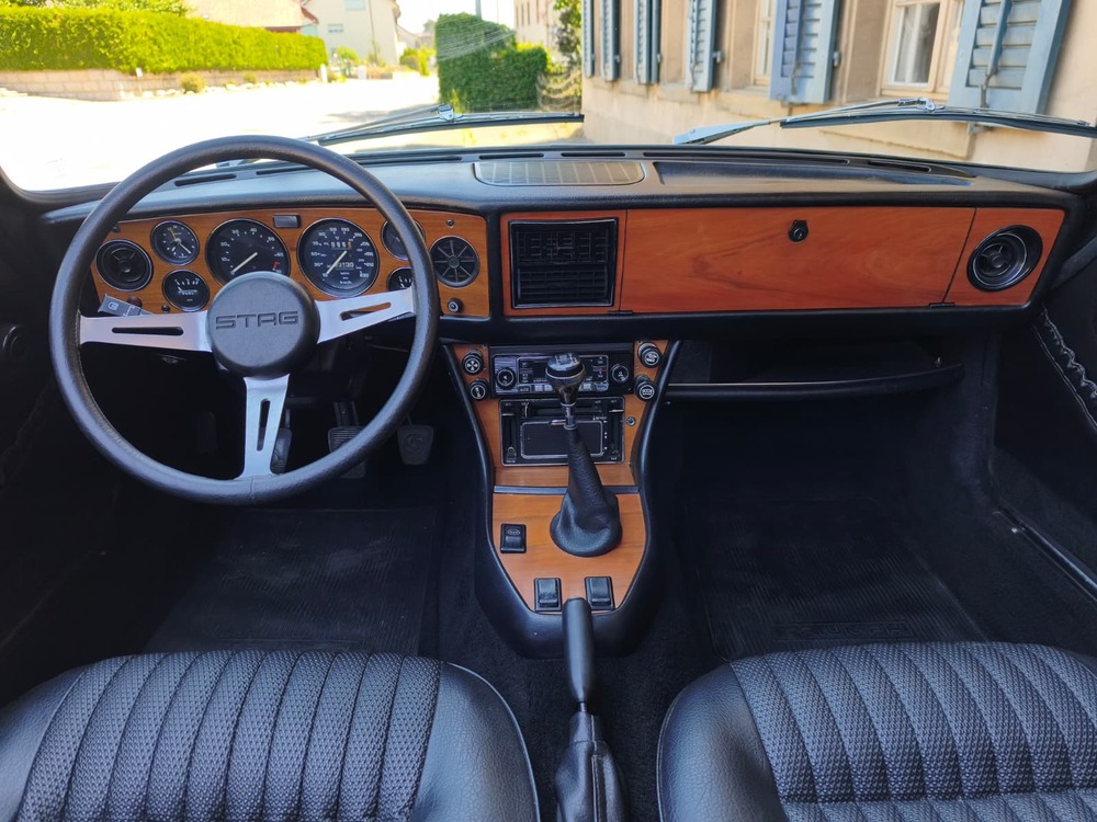 TRIUMPH Stag-image-10