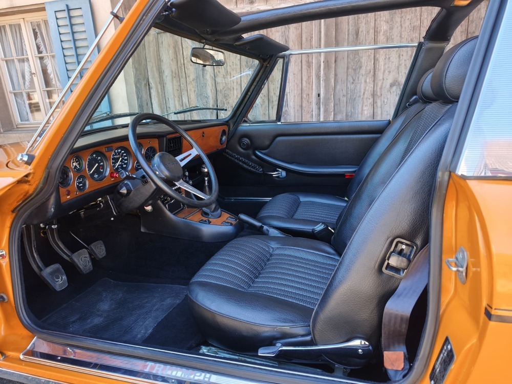 TRIUMPH Stag-image-5