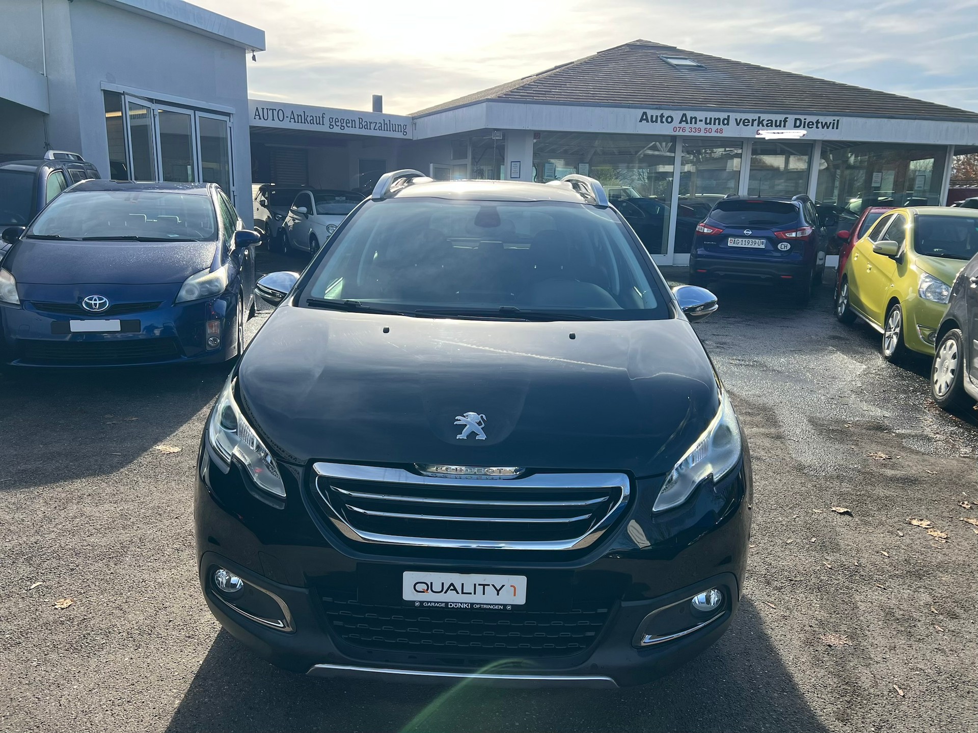 PEUGEOT 2008 1.6 BlueHDi Allure-image-1