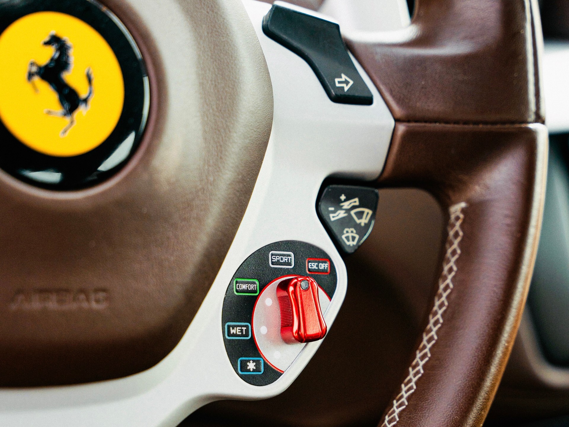 FERRARI FF 6.3-image-8