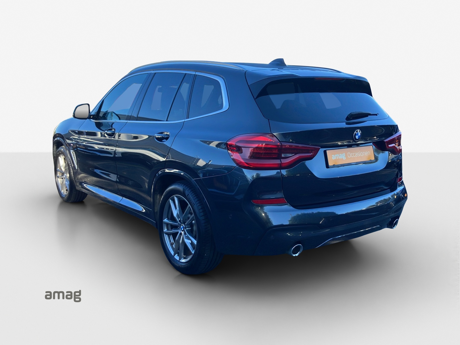 BMW X3 xDrive 20d Individual M Sport Steptronic-image-2