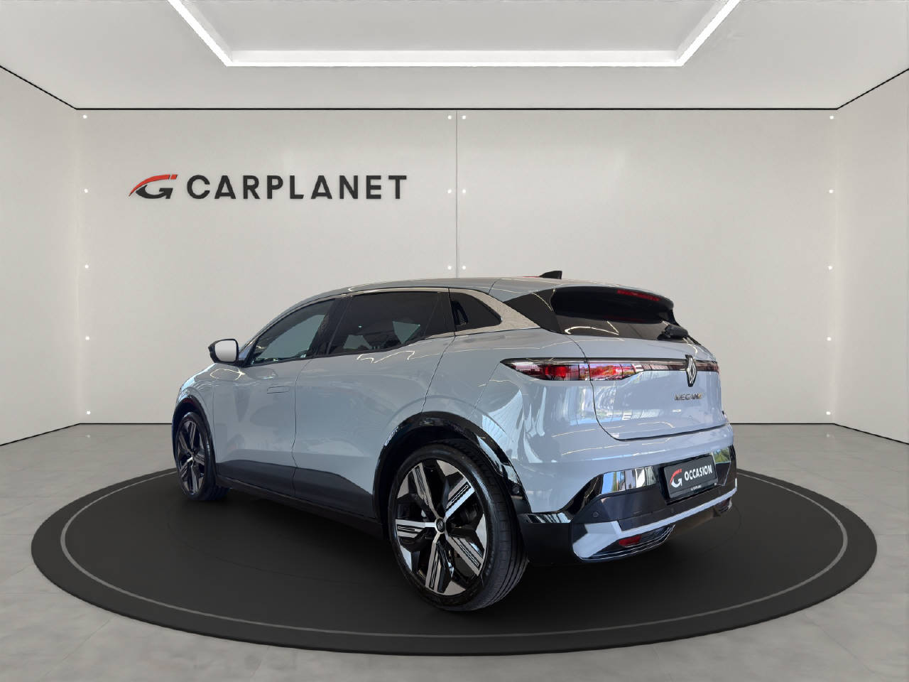 RENAULT Mégane E-Tech iconic-image-3