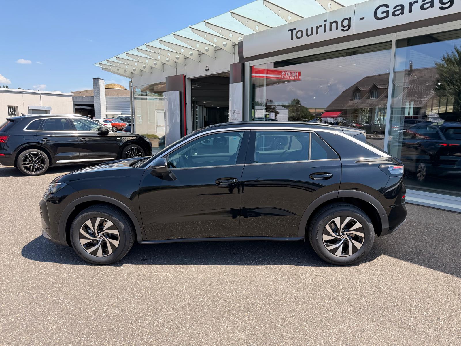 VW T-Roc 1.5 eTSI mHEV Trend DSG-image-1