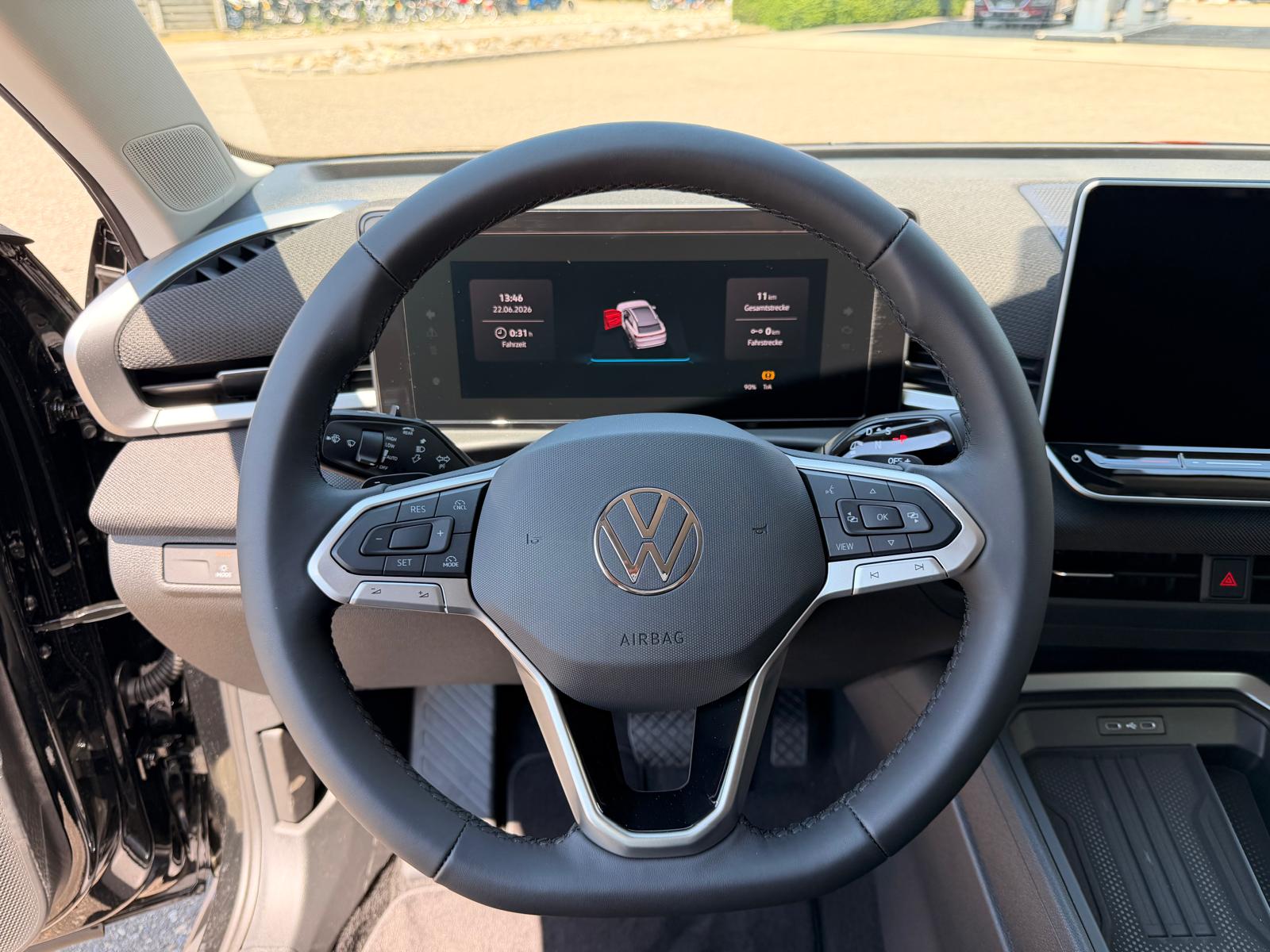 VW T-Roc 1.5 eTSI mHEV Trend DSG-image-13