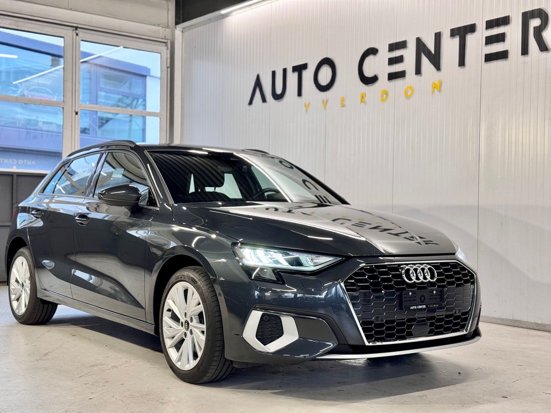 AUDI A3 Sportback 40 TFSI e advanced Attraction S-tronic-image-1