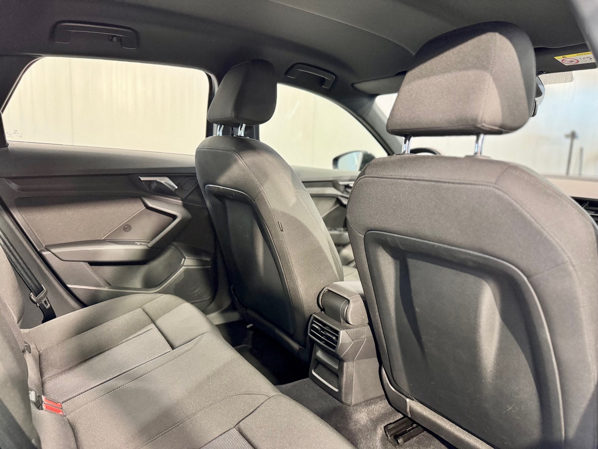 AUDI A3 Sportback 40 TFSI e advanced Attraction S-tronic-image-10