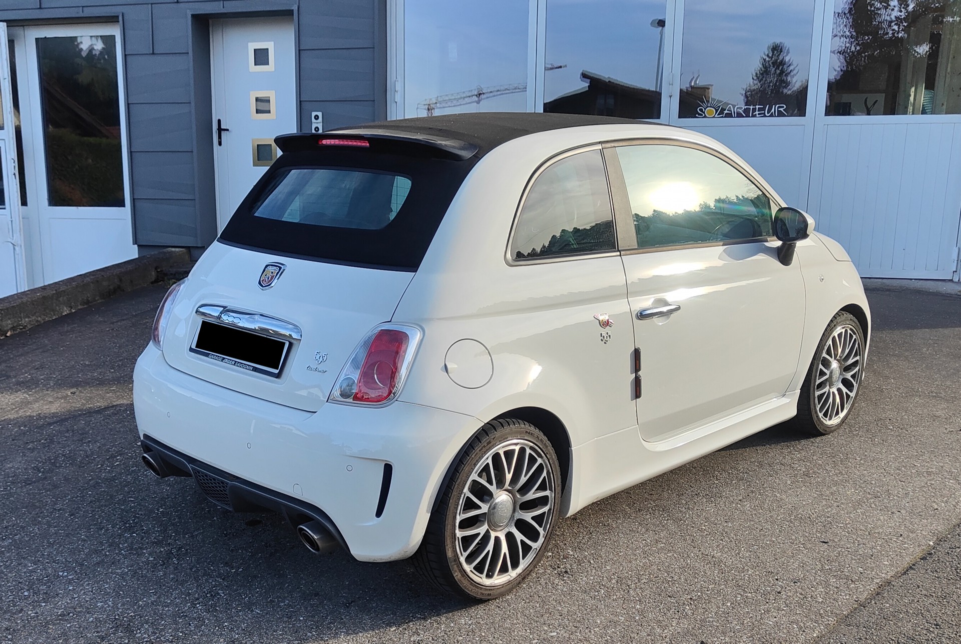 FIAT Abarth 1.4 T-Jet 160 Turismo-image-1