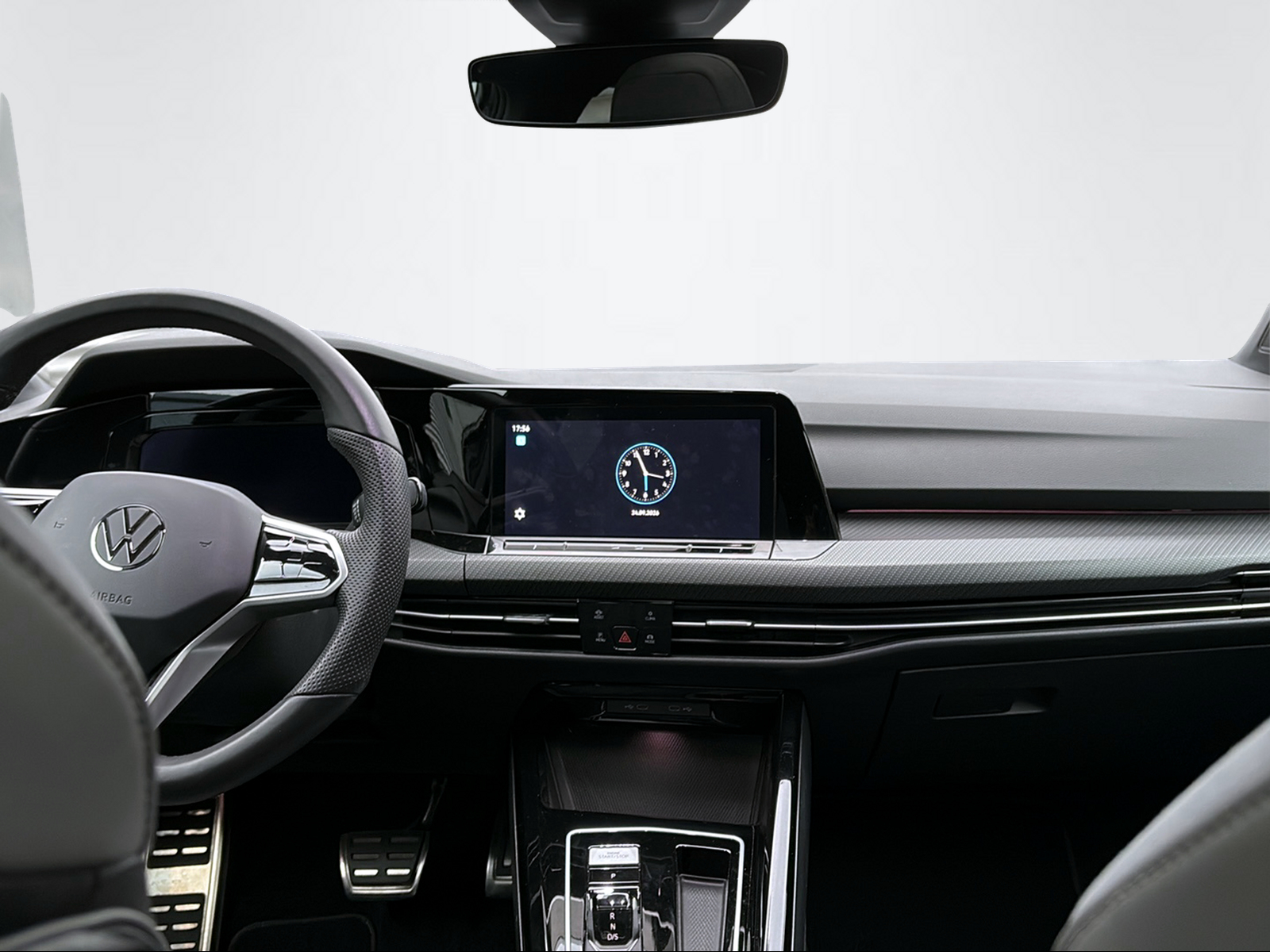 VW Golf VIII 2.0 TSI R-Line DSG 4motion-image-9