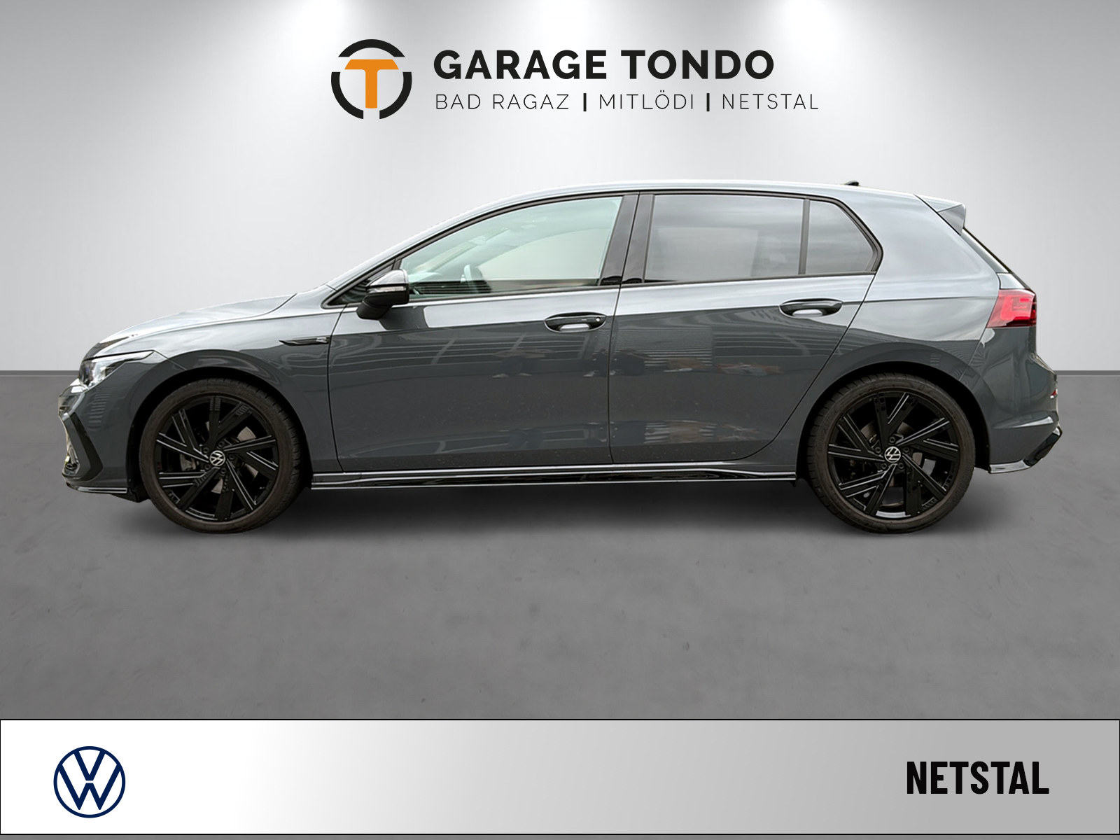 VW Golf VIII 2.0 TSI R-Line DSG 4motion-image-2