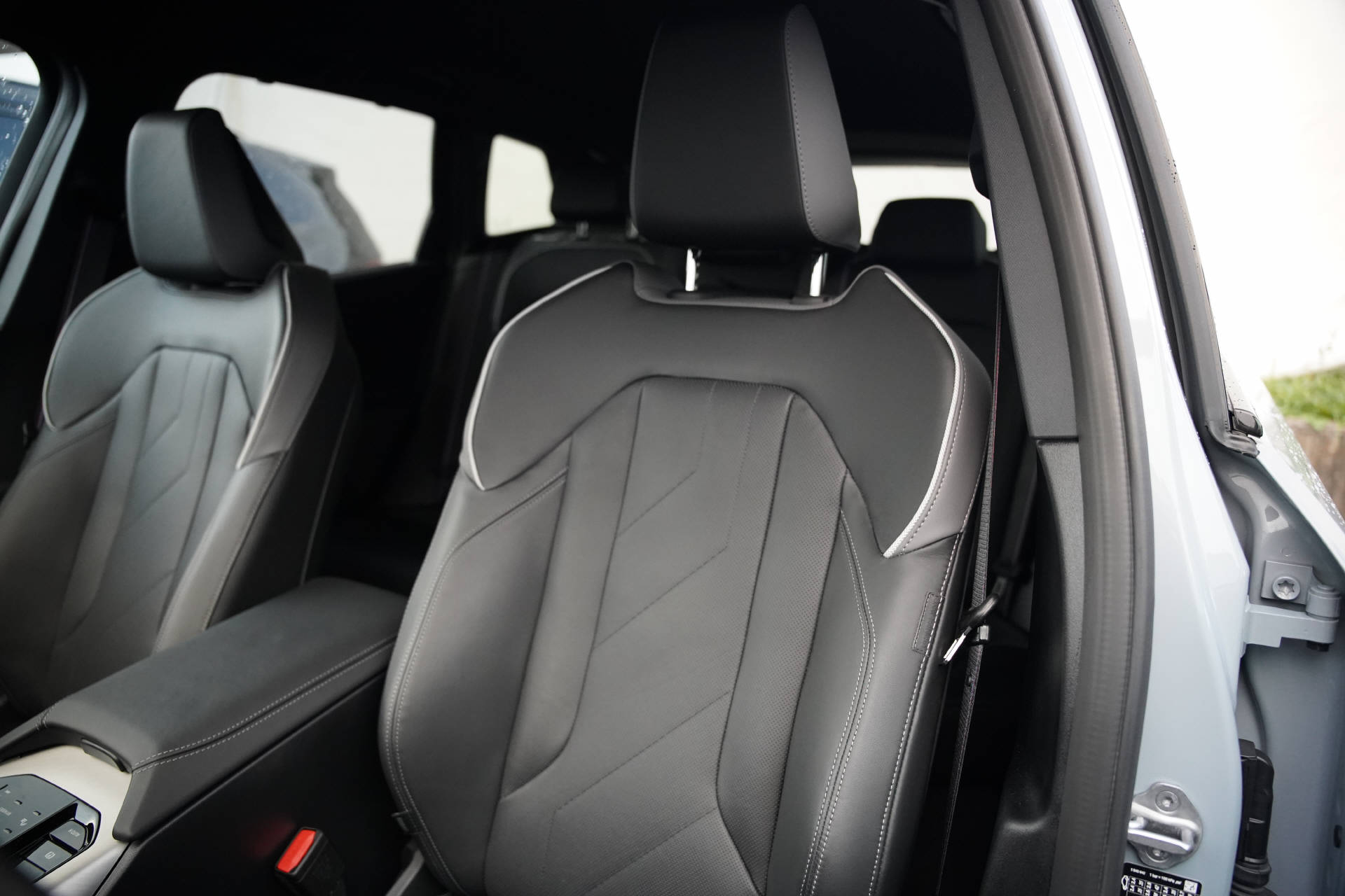 BMW X3 xDrive M50 48V M Sport Pro-image-9