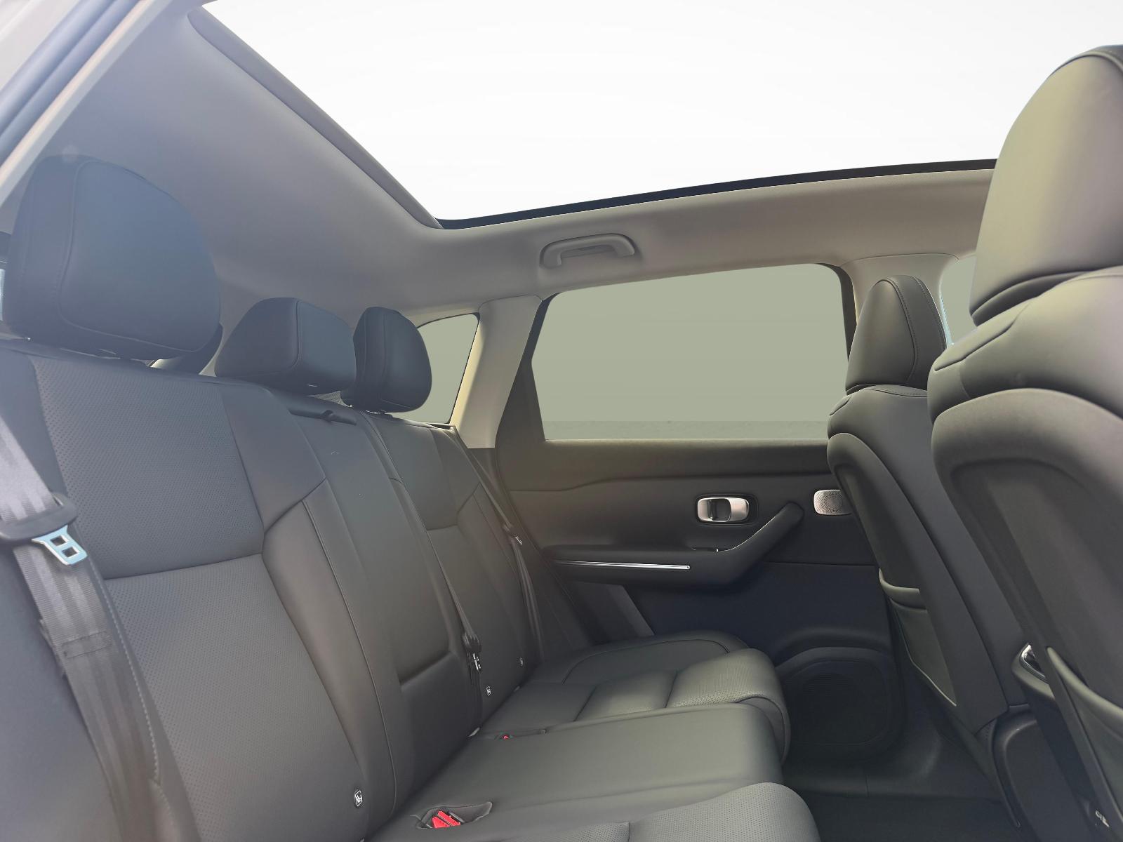 LEAPMOTOR C10 1.5 REEV Design-image-10