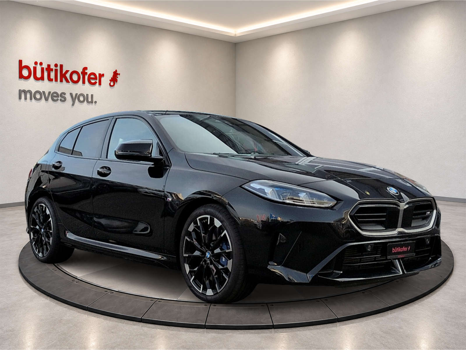 BMW M135i xDrive-image-6
