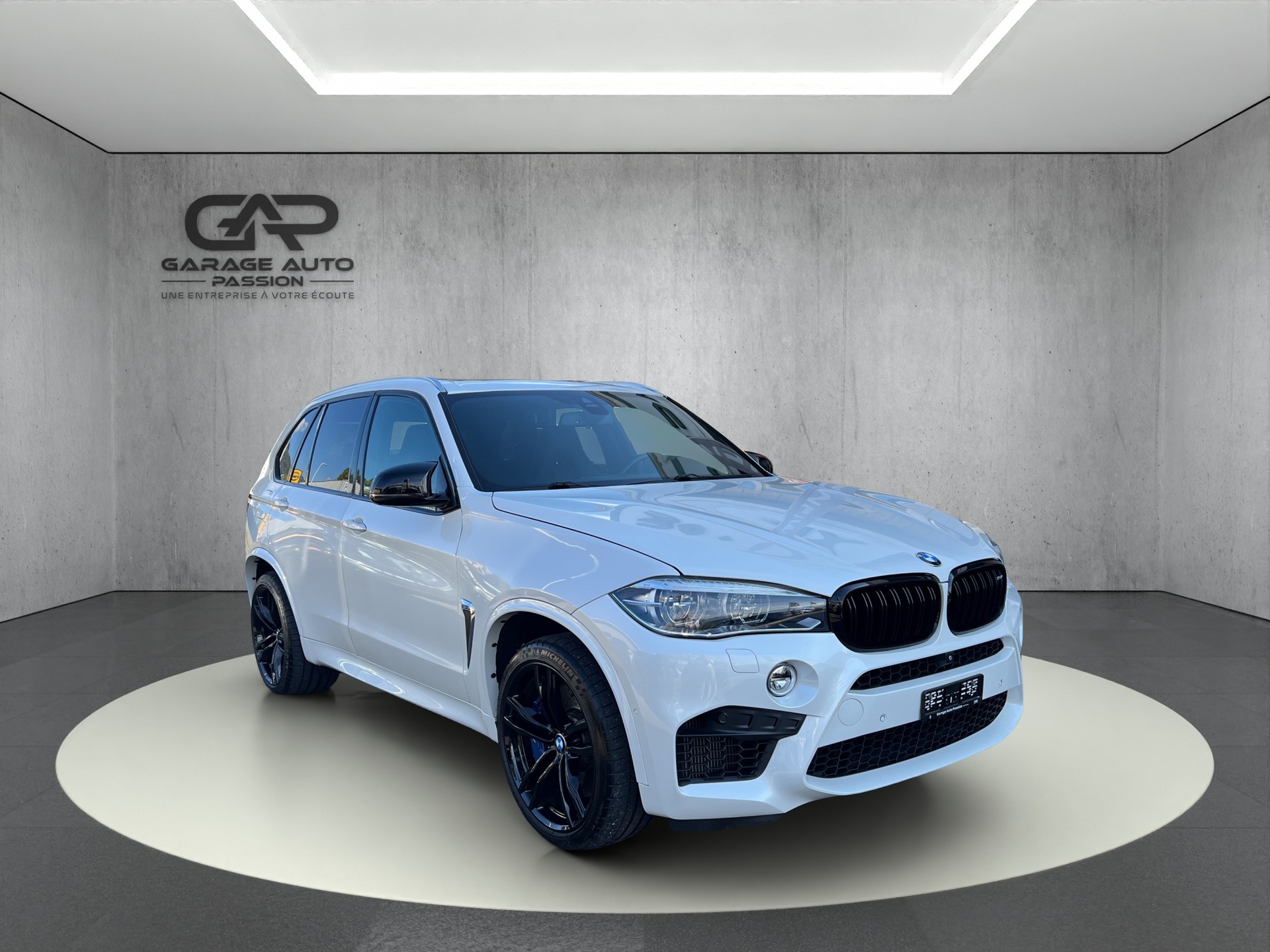BMW X5M-image-0