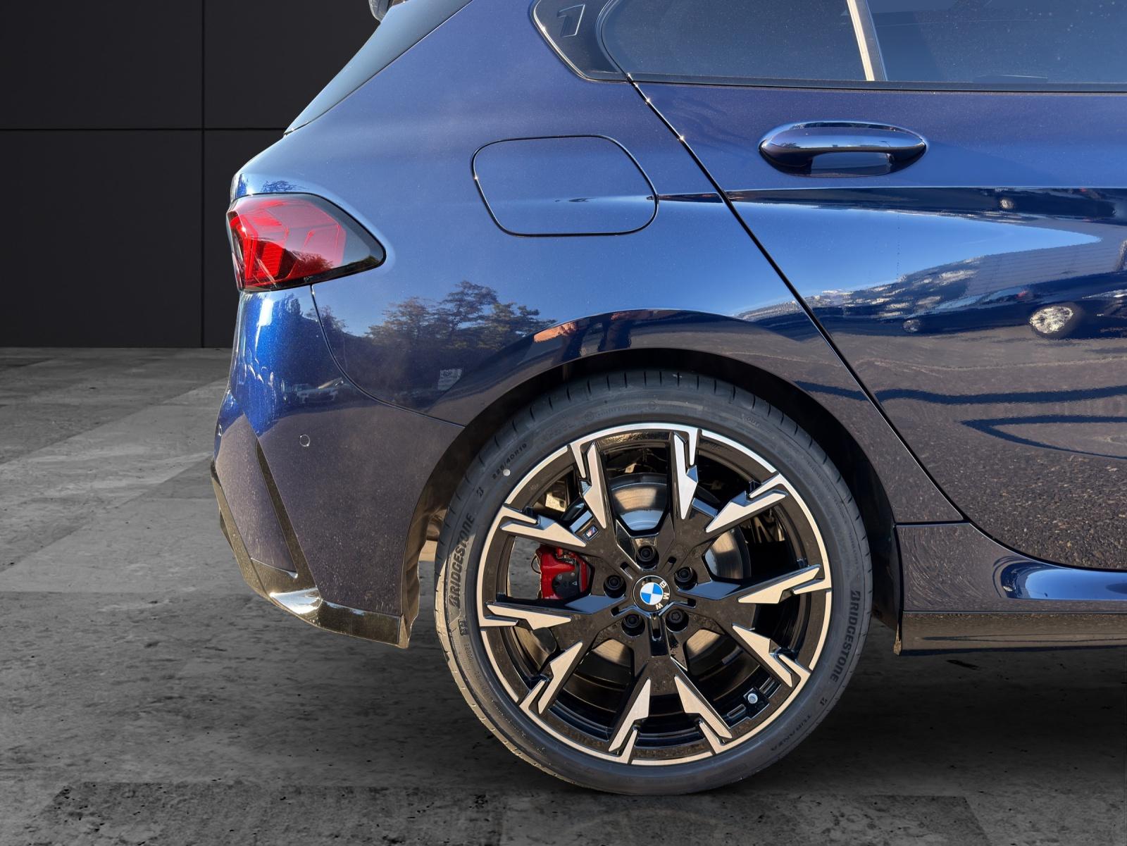 BMW 1er Reihe F70 123 xDrive-image-19