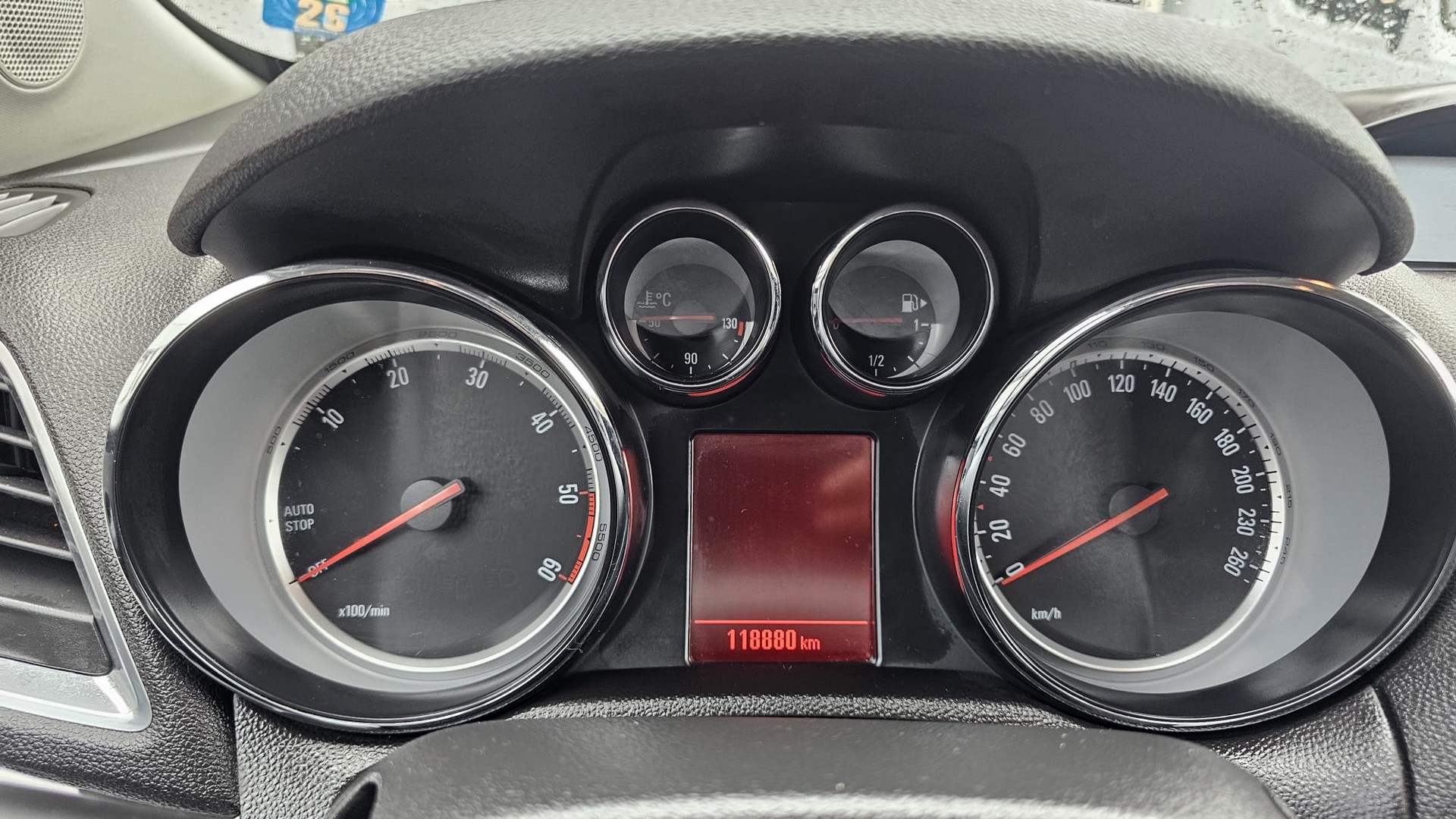 OPEL Mokka 1.6 CDTi Cosmo 4WD-image-11
