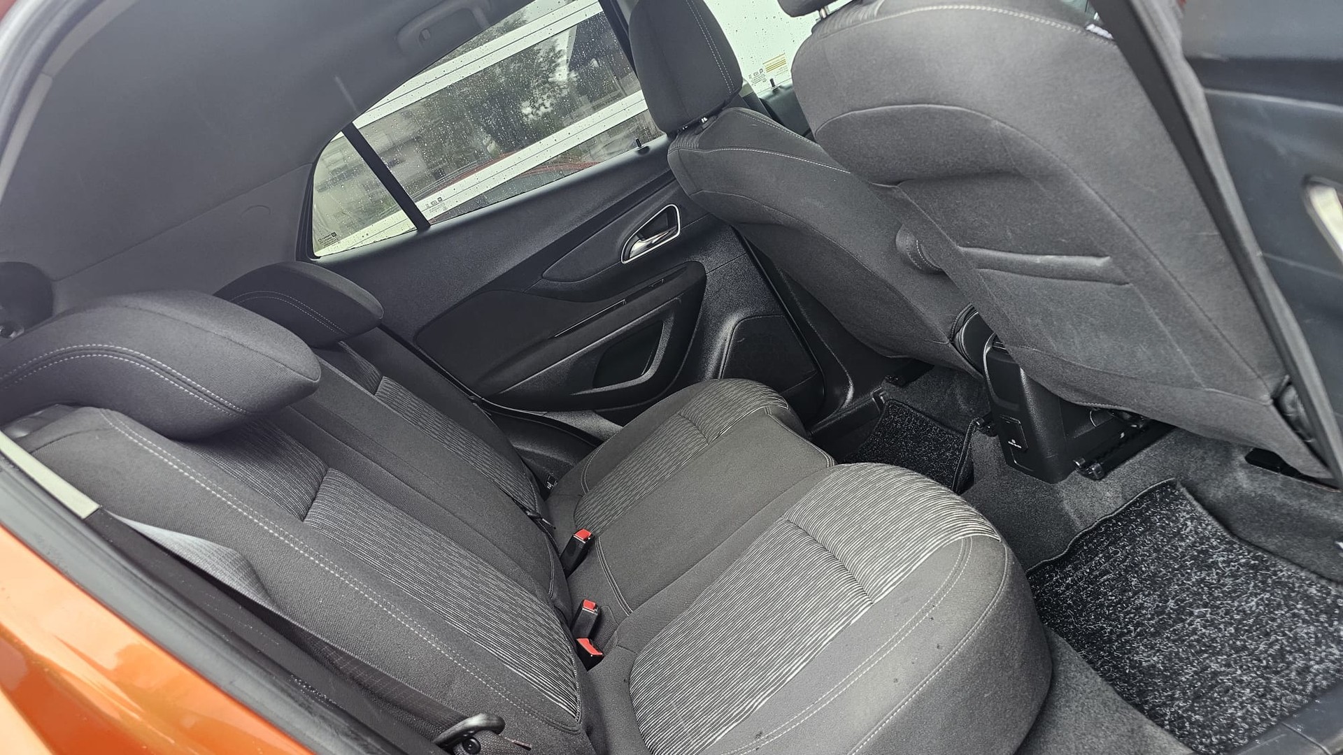 OPEL Mokka 1.6 CDTi Cosmo 4WD-image-12
