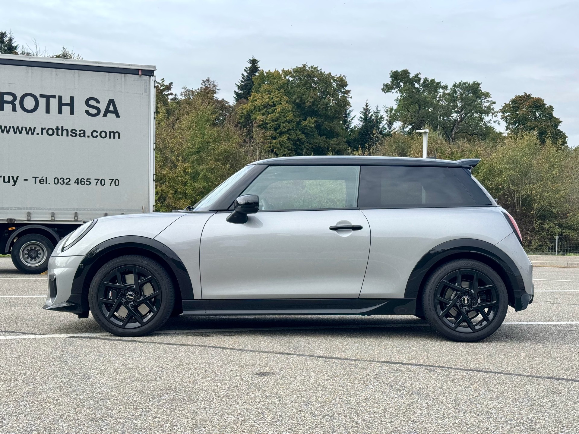 MINI Cooper S JCW Trim-image-2