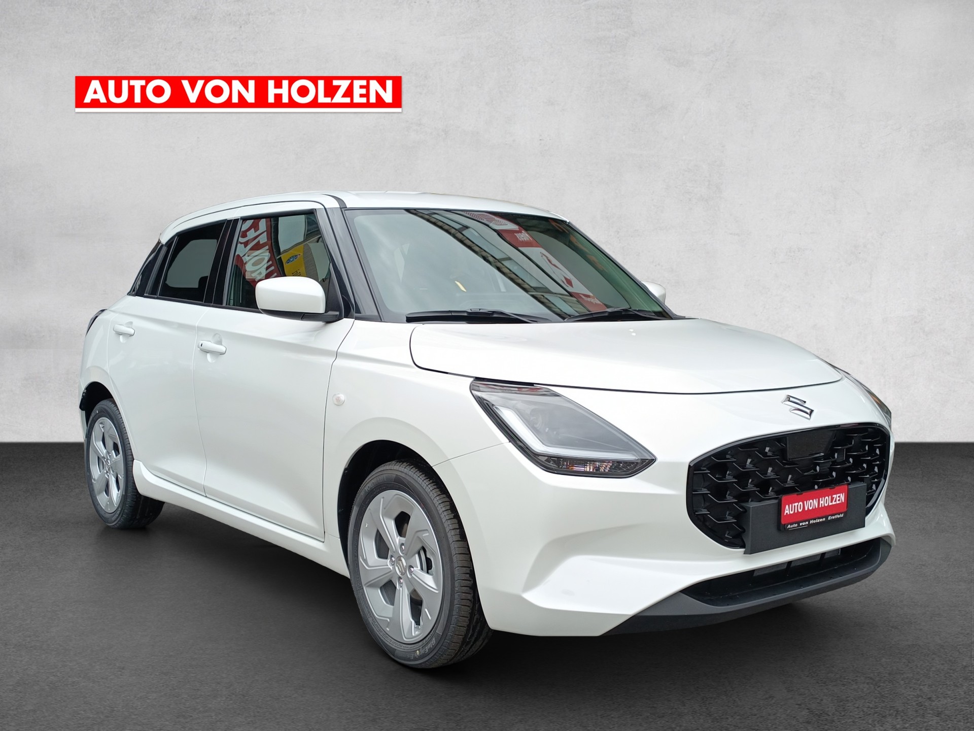 SUZUKI Swift 1.2 Compact Top Hybrid 4x4-image-4