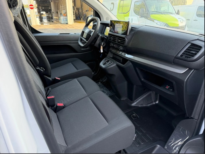 FIAT E-Scudo 75kWh L2 * 360 km Reichweite * Top Preis * Holzboden Gratis-image-11