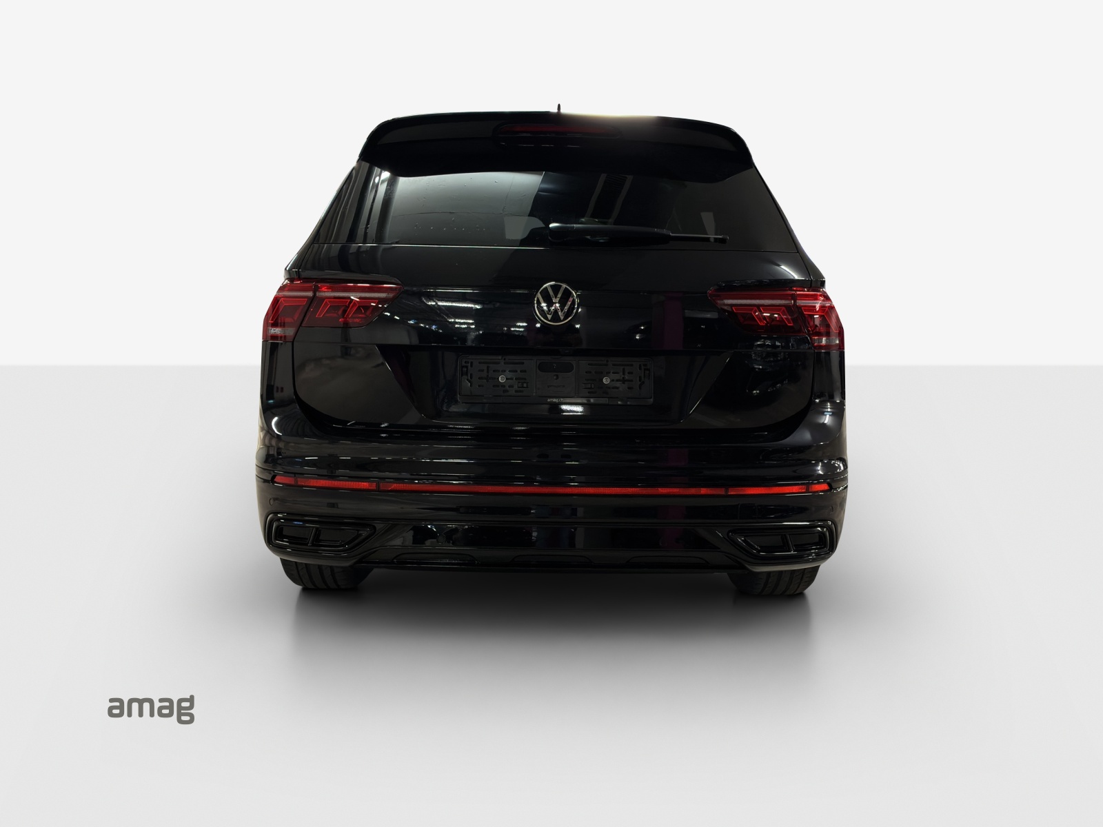 VW Tiguan Allspace 2.0TSI R-Line 4Motion DSG-image-3