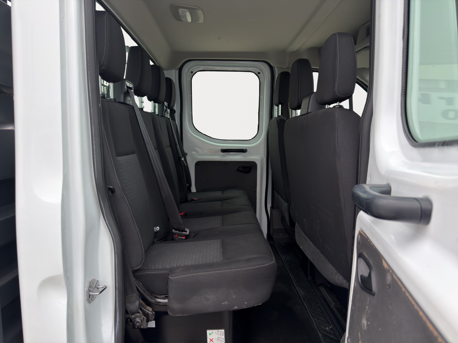 FORD Transit 350 L2 Basis 2.0 TDCi 130 FWD-image-18