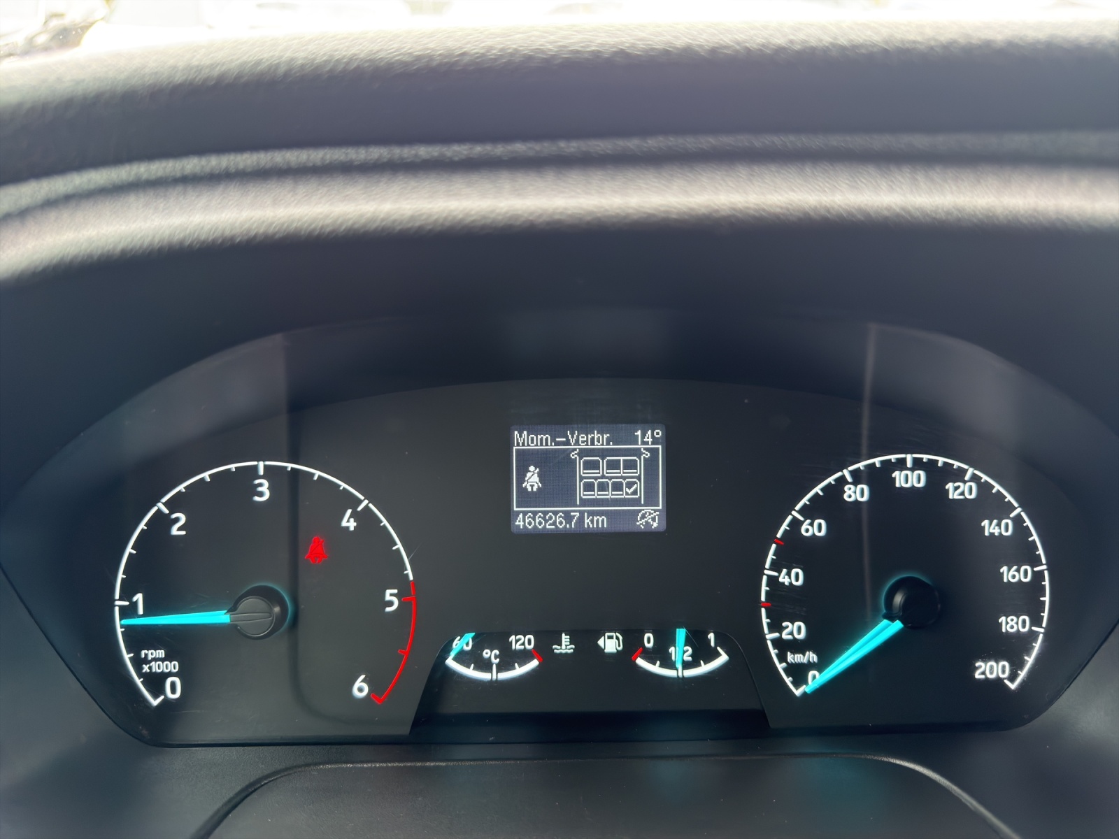 FORD Transit 350 L2 Basis 2.0 TDCi 130 FWD-image-22