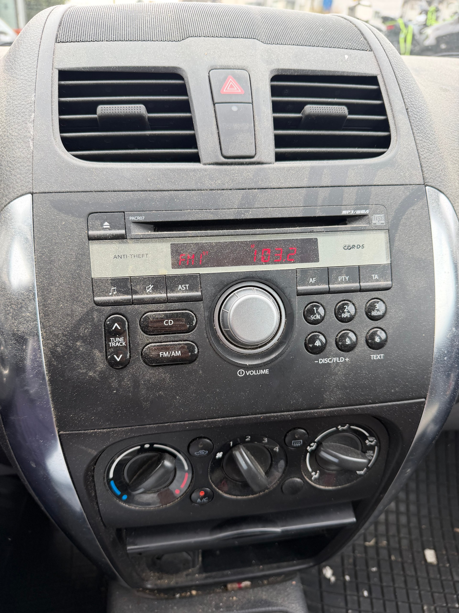 SUZUKI SX4 1.6 16V GL 4WD-image-10