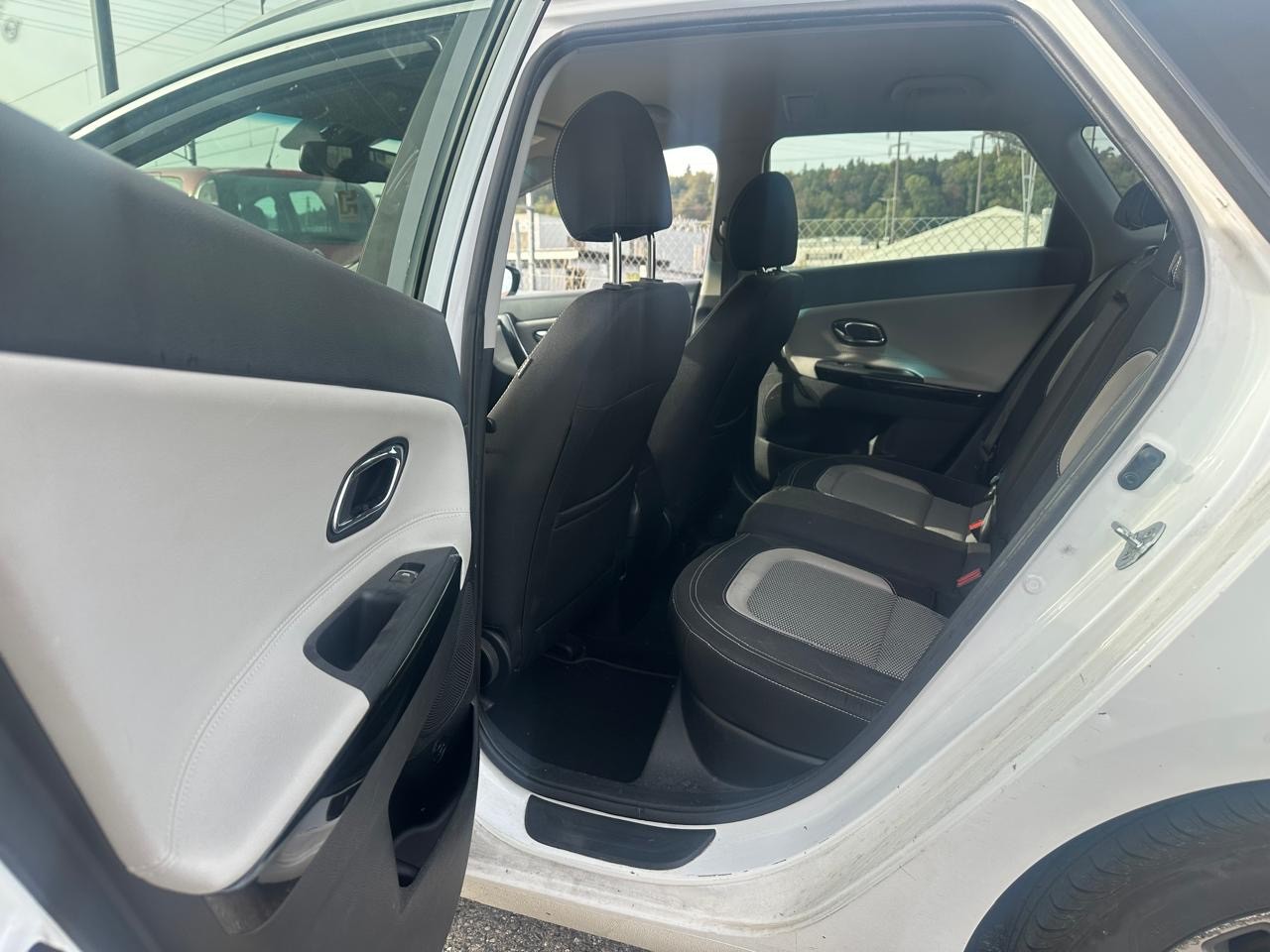 KIA Cee'd Sportswagon 1.6 CRDi Style DCT-image-6