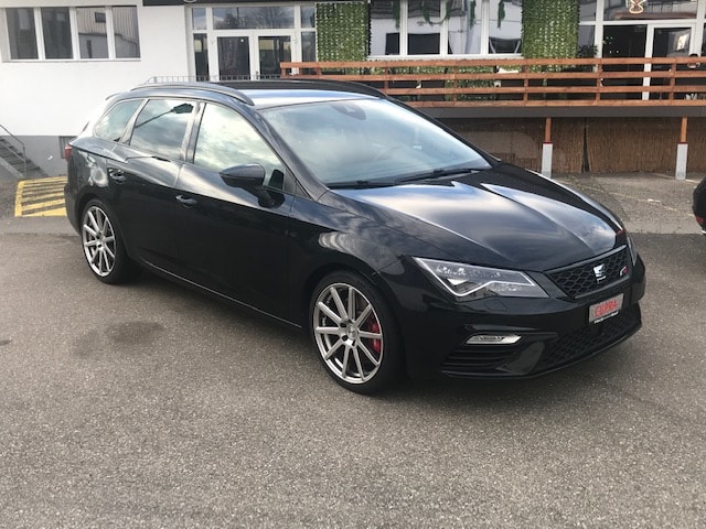 SEAT Leon ST 2.0 TSI Cupra 300 4 Drive DSG-image-0