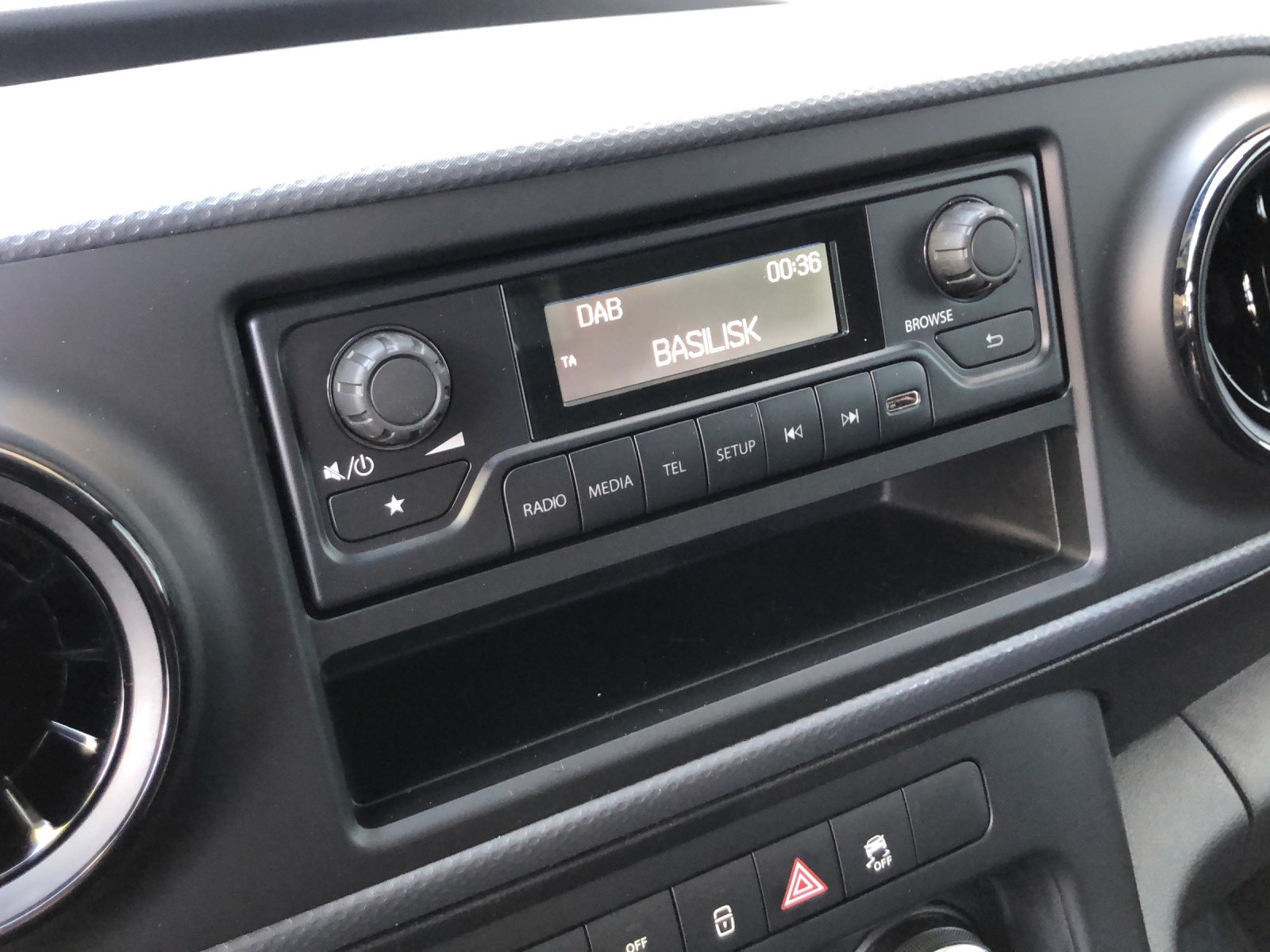 MERCEDES-BENZ Citan 110 CDI Base-image-12