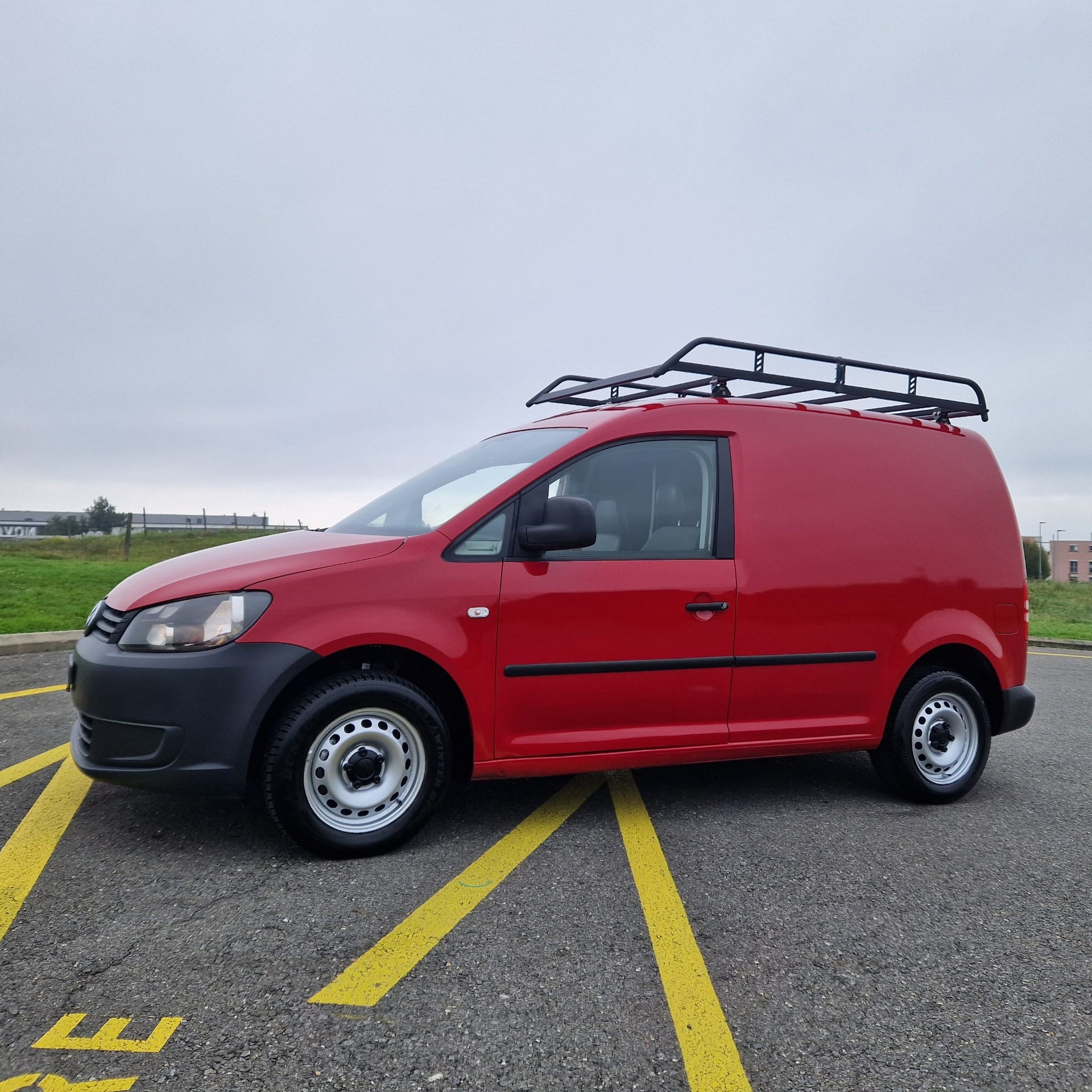 VW Caddy 1.2 TSI Entry-image-8