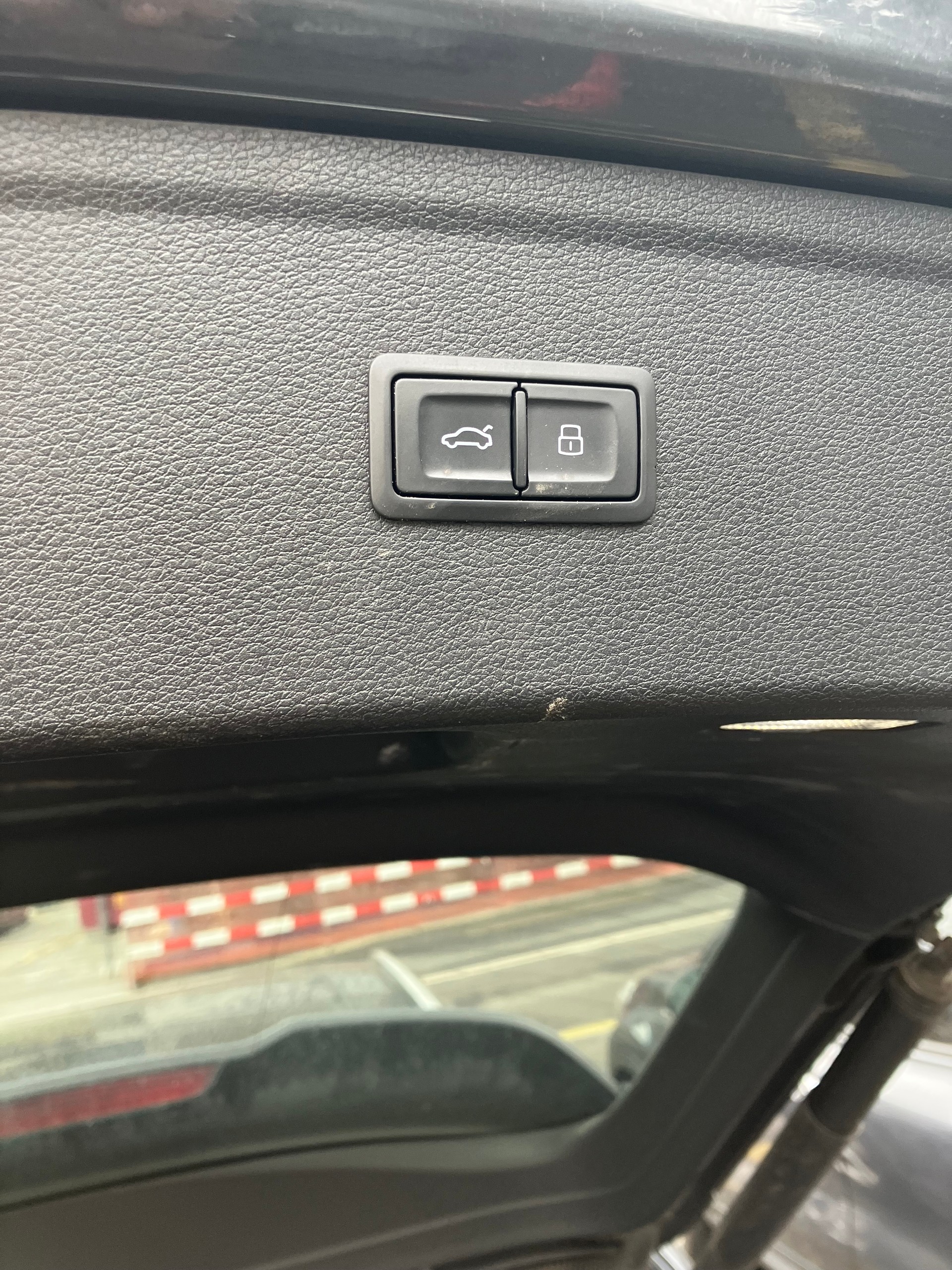 AUDI SQ5 3.0 TFSI quattro S-tronic-image-5