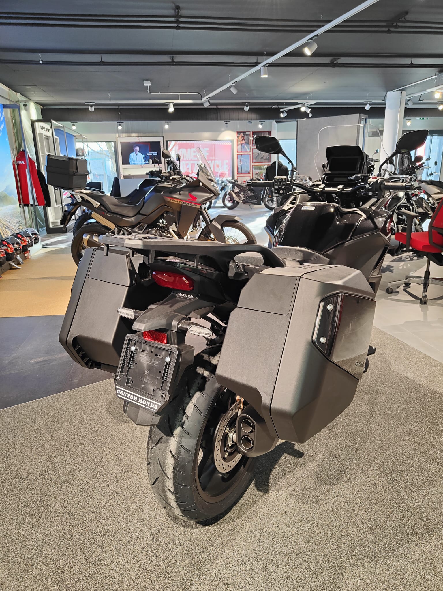 HONDA NT 1100 DCT E.S.-image-8