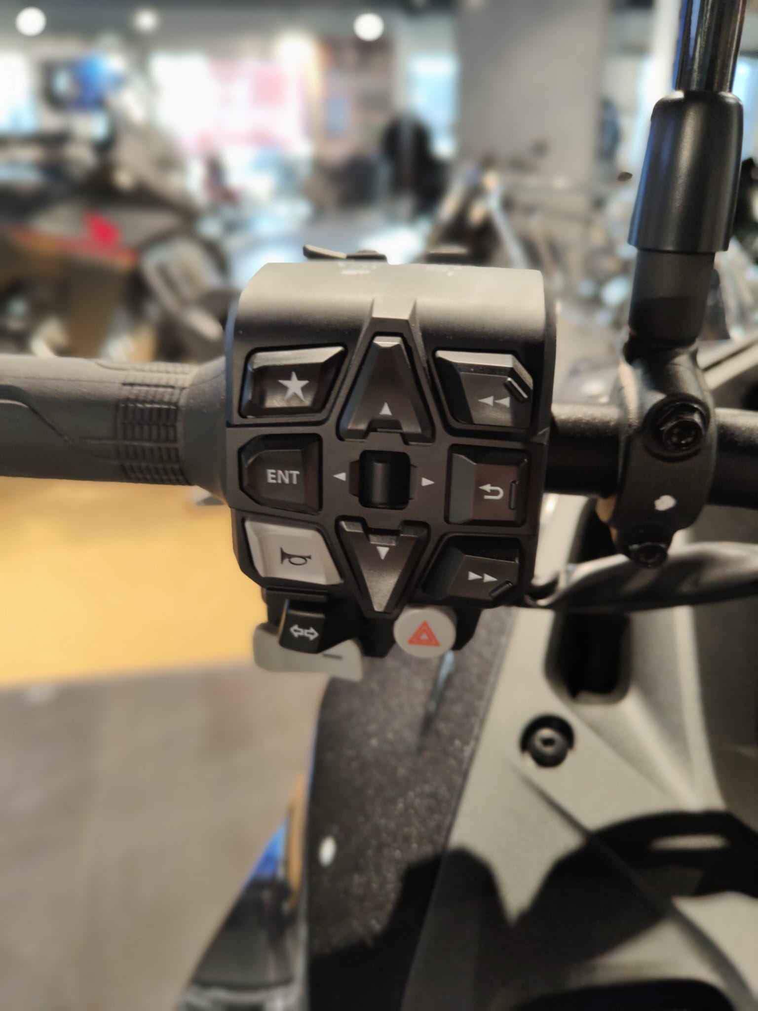 HONDA NT 1100 DCT E.S.-image-13