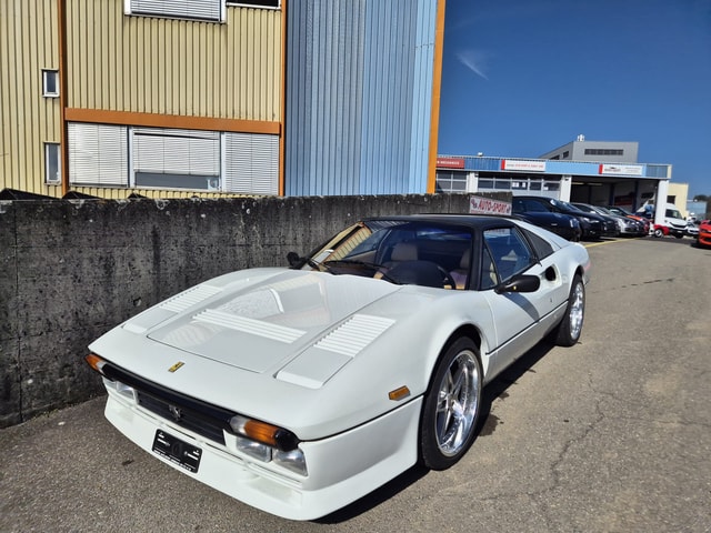 Ferrari 308 GTS Quattrovalvole (Targa)