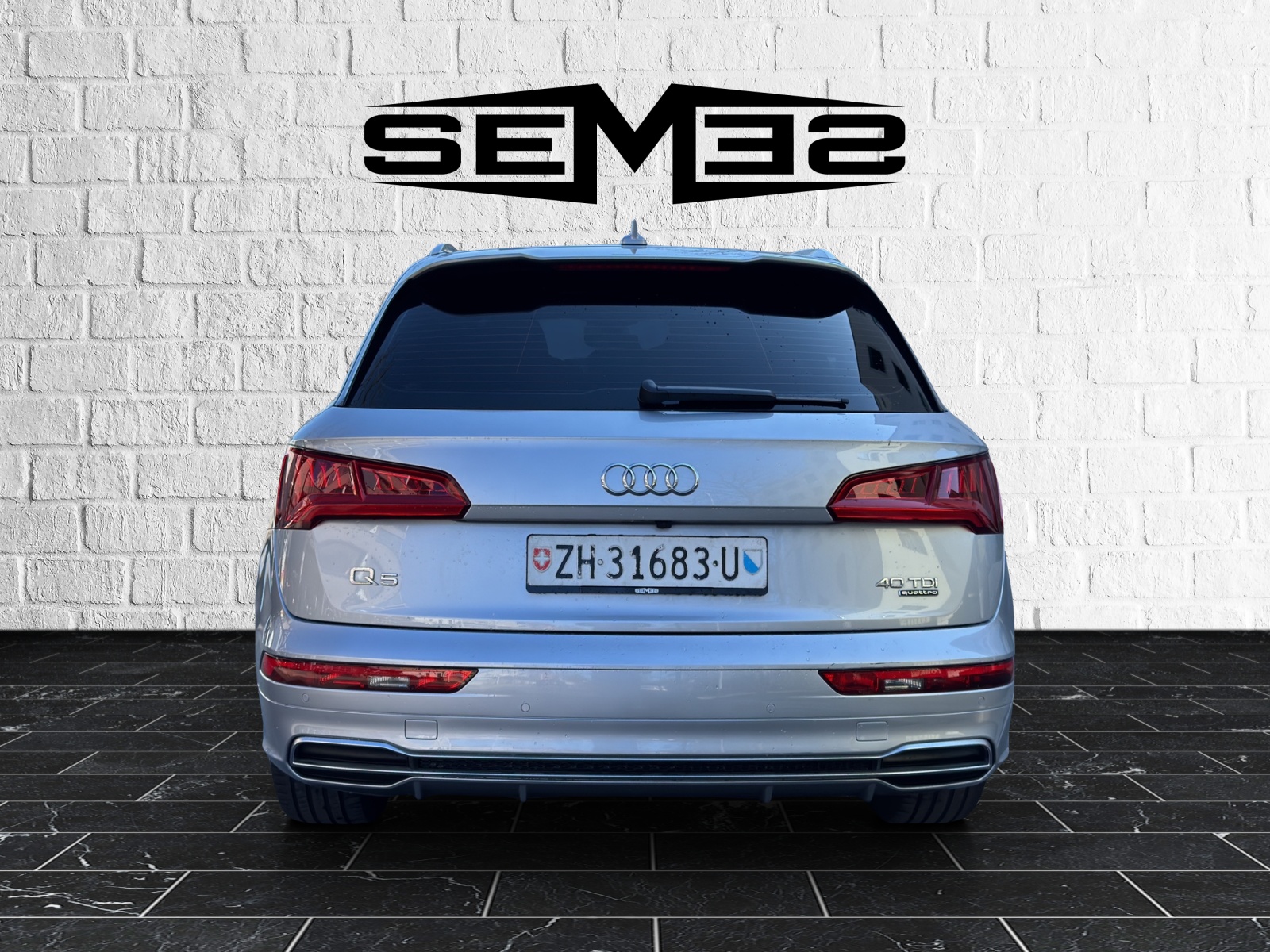 AUDI Q5 40 TDI sport quattro S-tronic-image-3