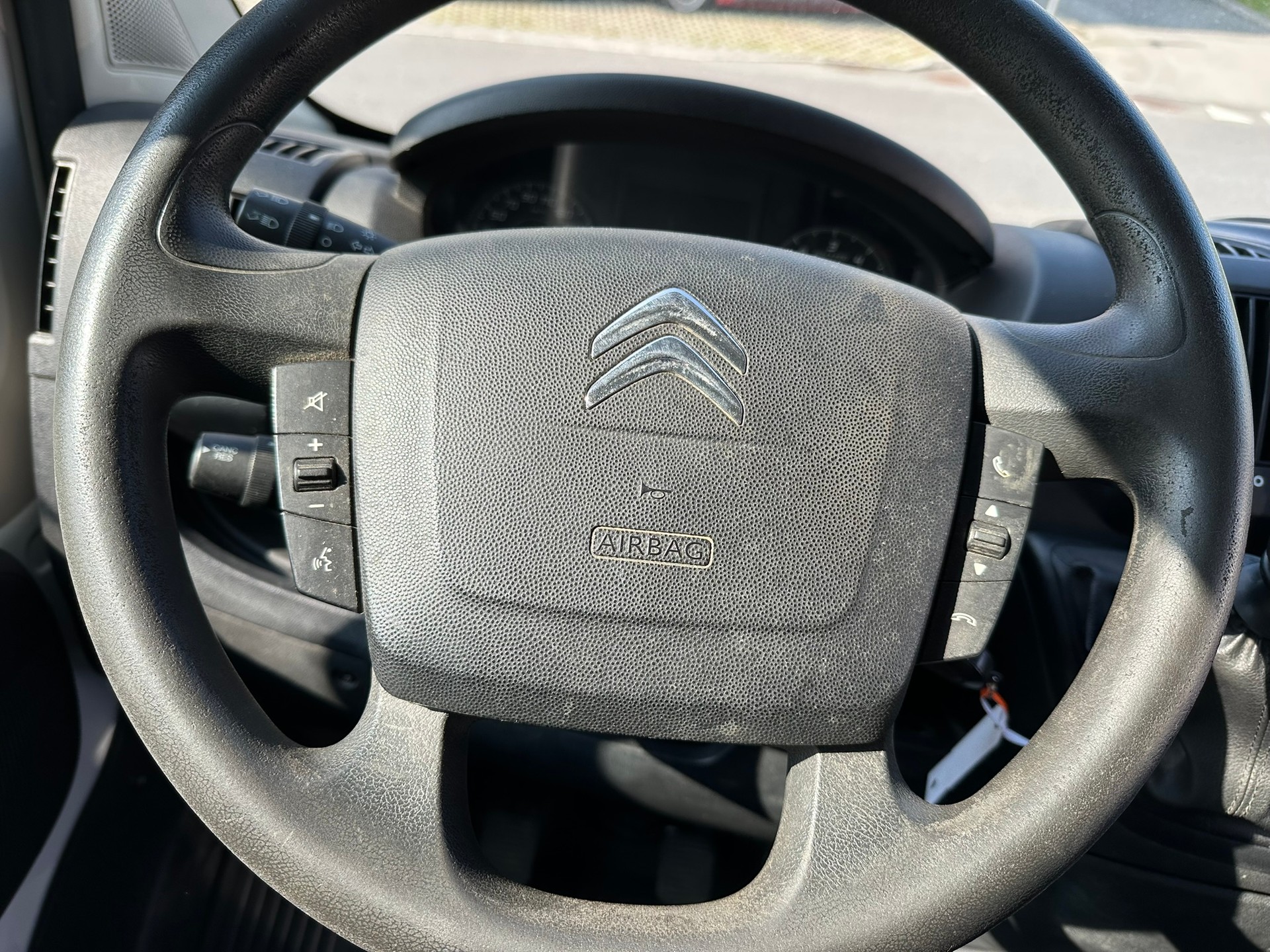 CITROEN 2.2 HDi 120 CLUB L1H1-image-11