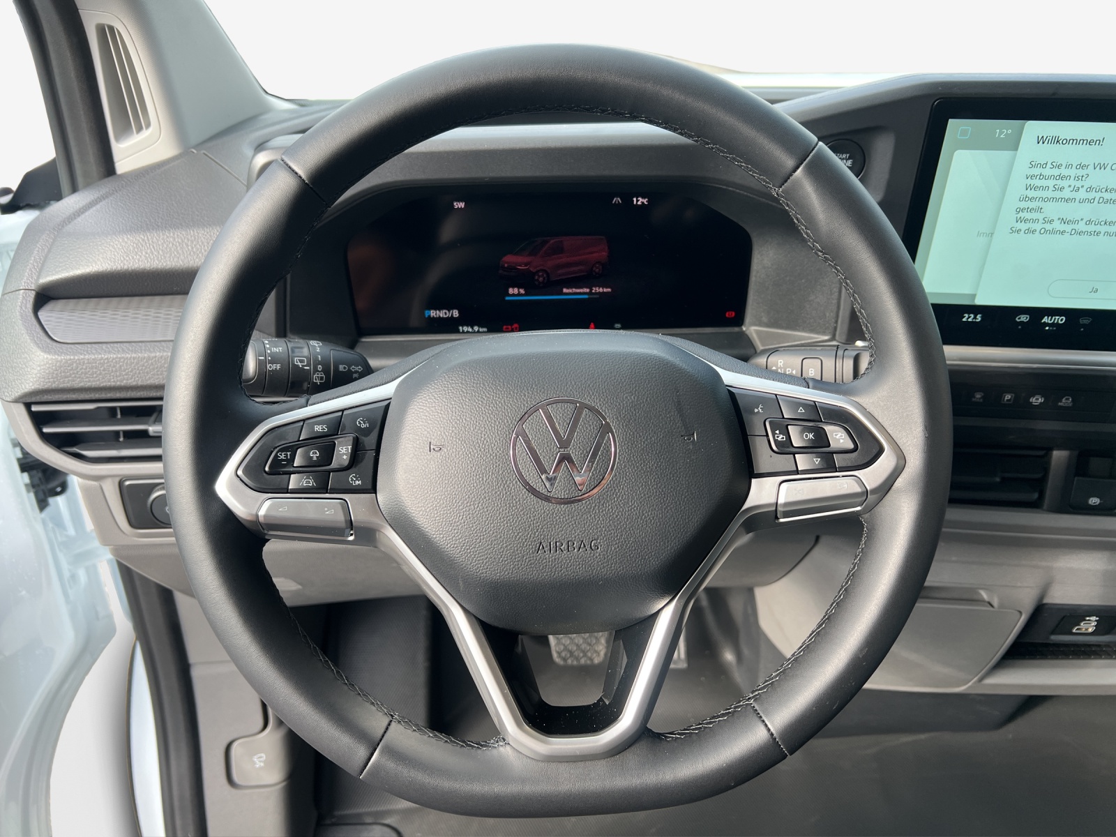 VW e-Transporter 70 kWh-image-9