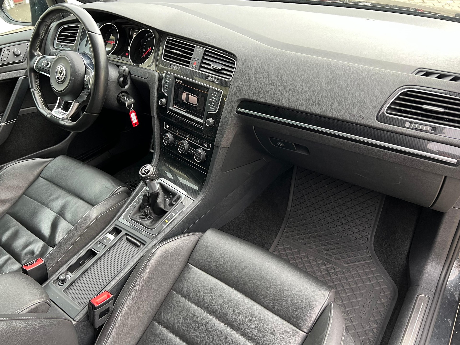 VW Golf VII 2.0 TDI GTD-image-11