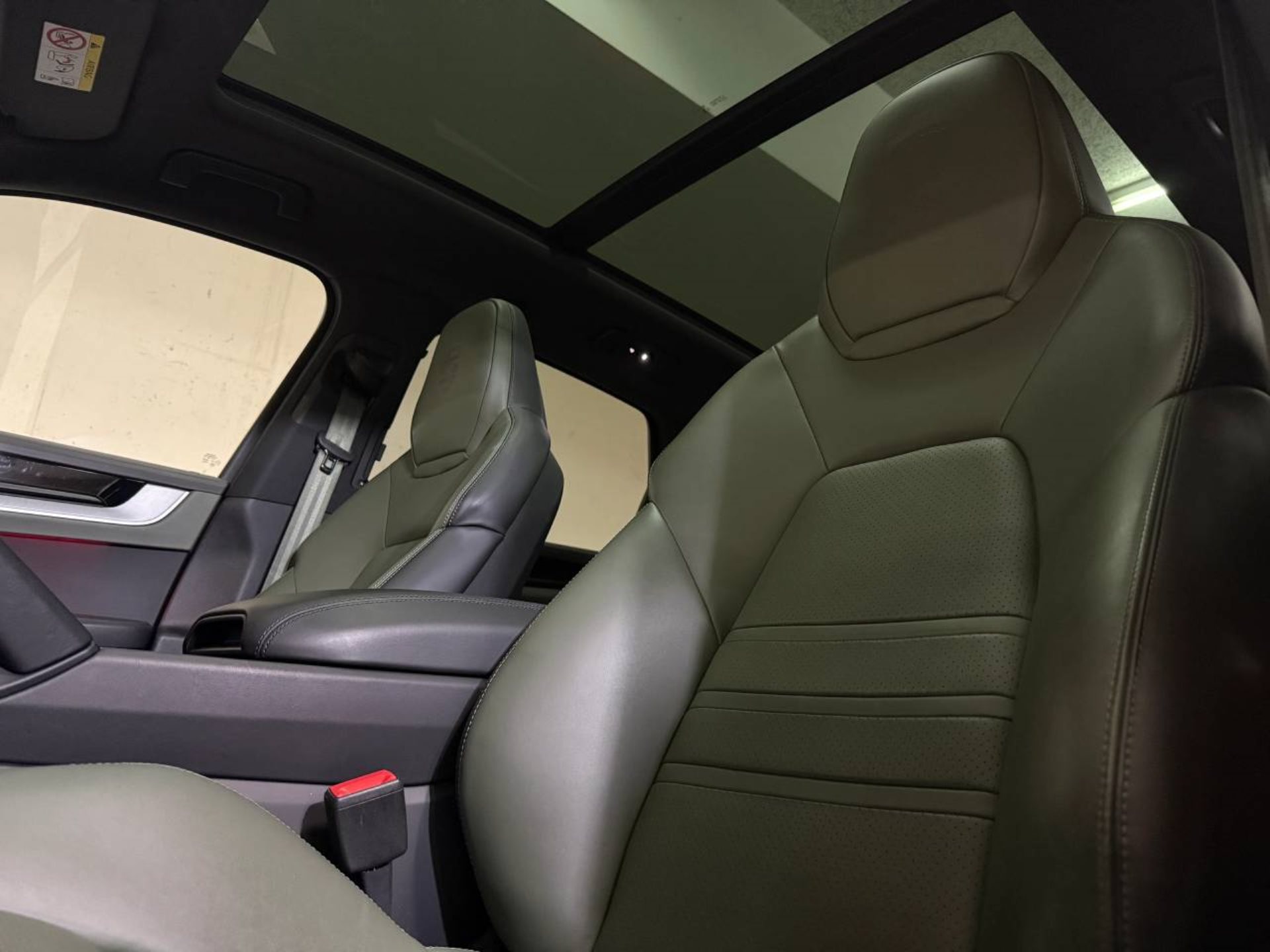 PORSCHE Cayenne E-Hybrid (MY24)-image-20