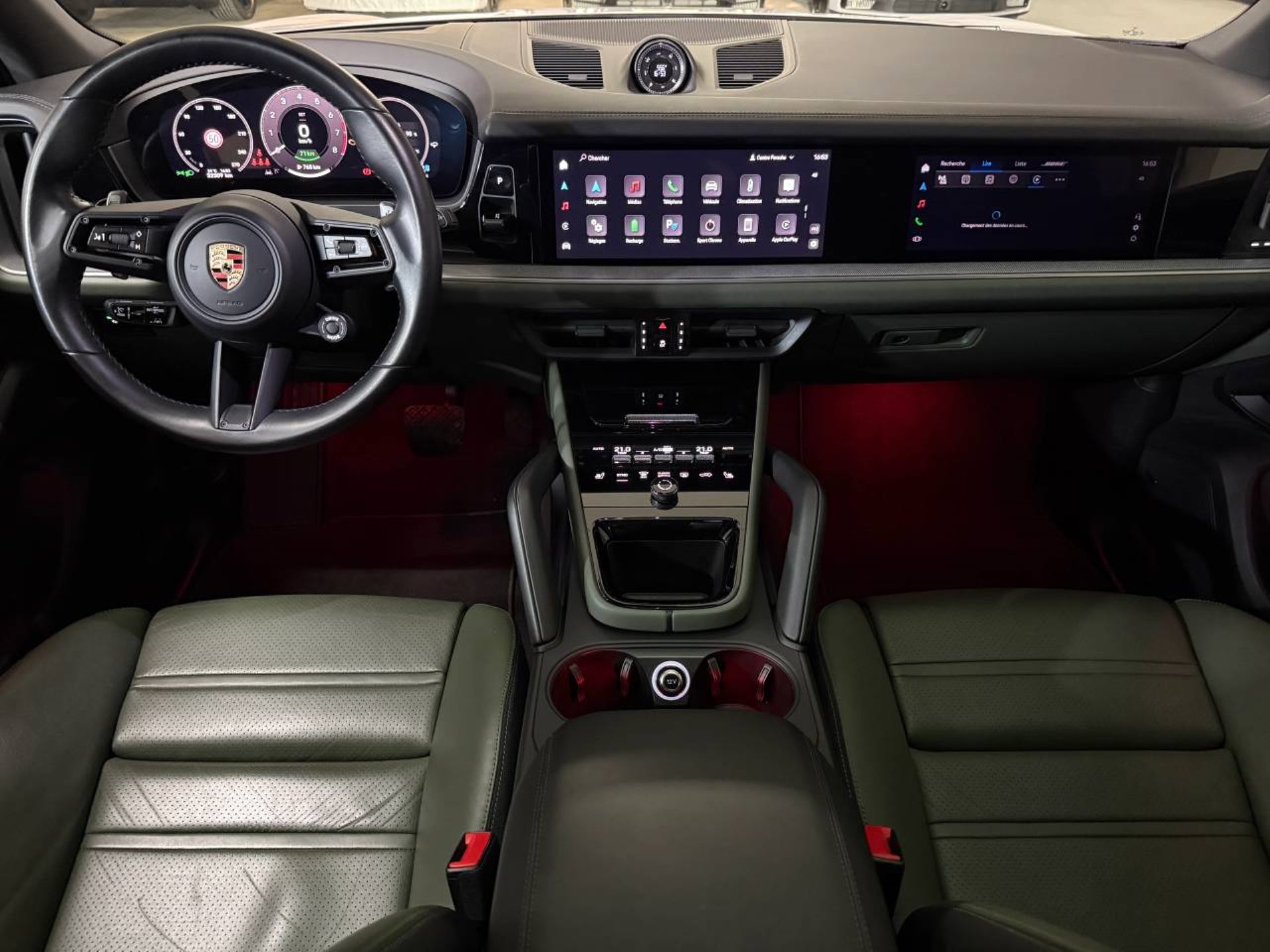 PORSCHE Cayenne E-Hybrid (MY24)-image-14