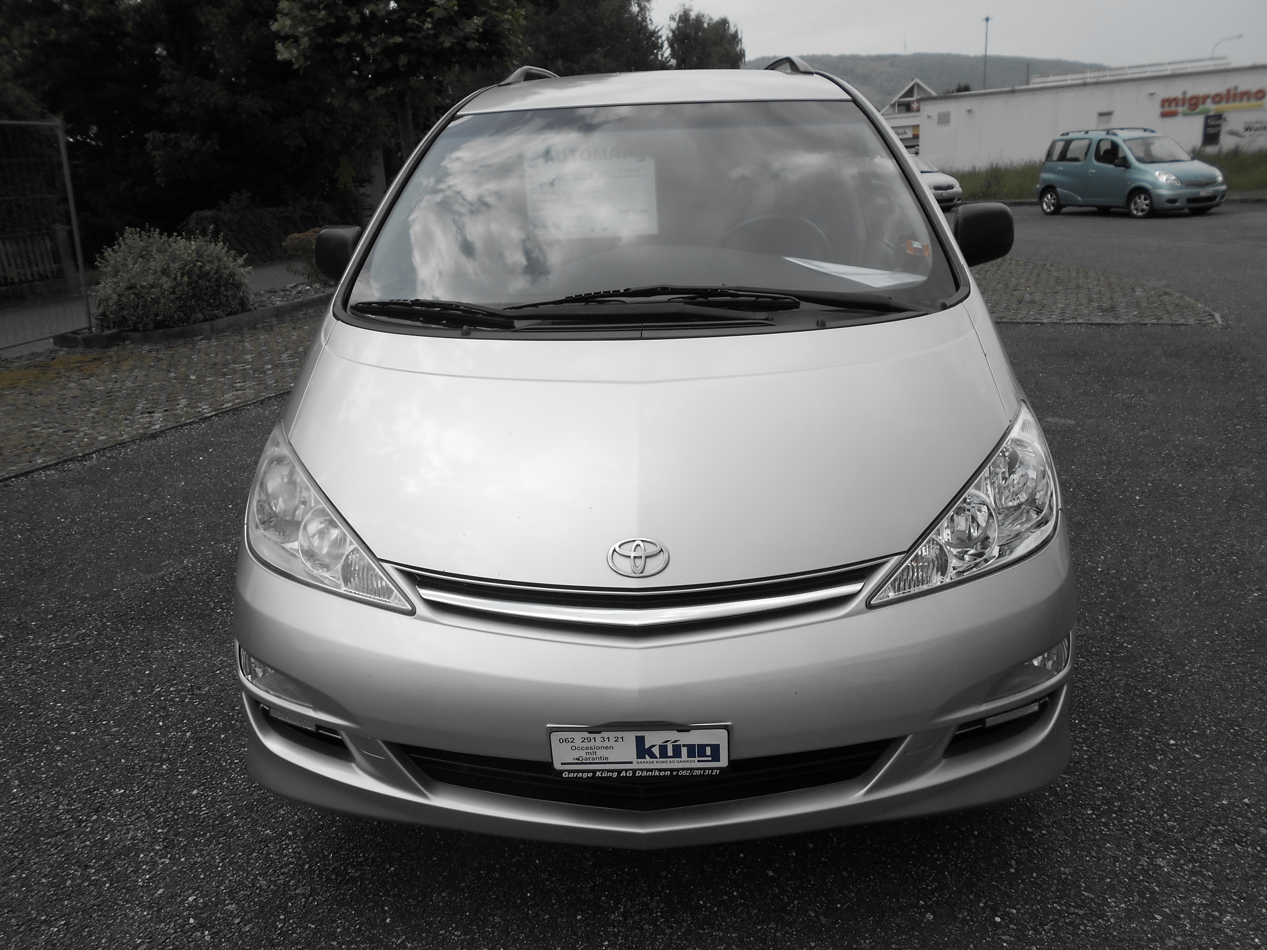 Car photo