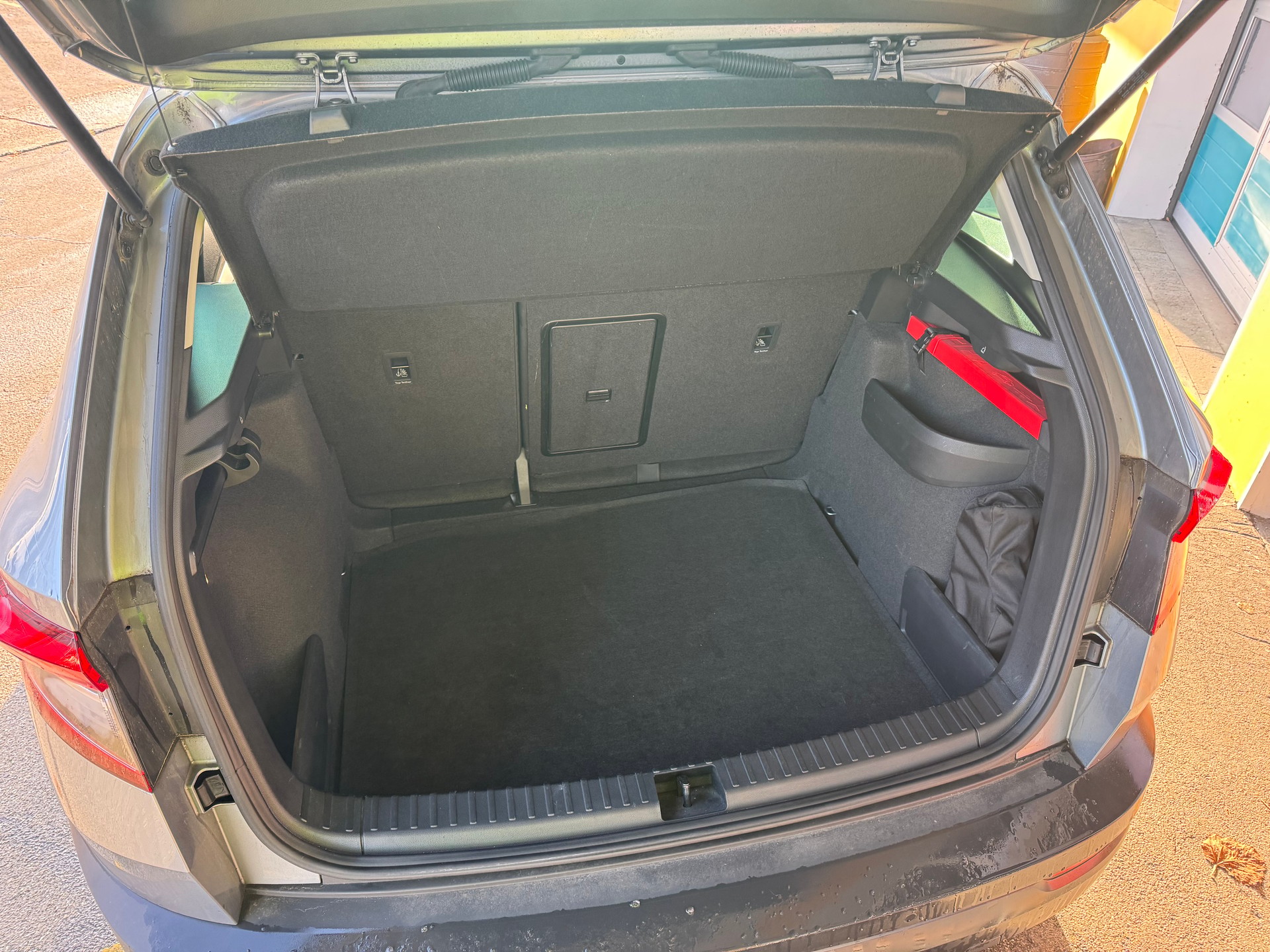 SKODA Karoq 2.0 TDI CR Ambition 4x4 DSG-image-5