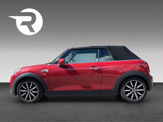 MINI Cooper Cabriolet-image-2