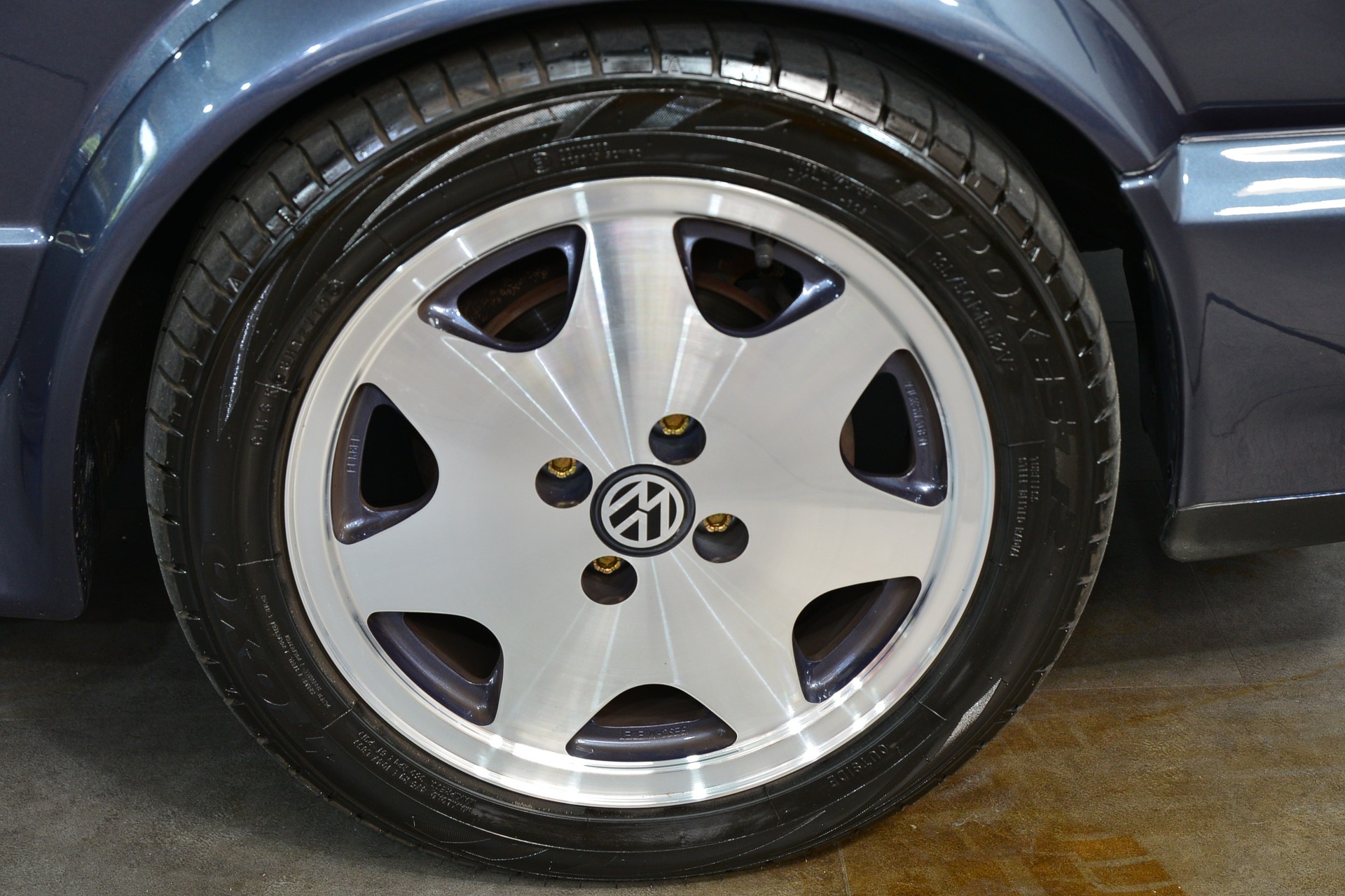 VW Golf Cabriolet 1800 GLI-image-14