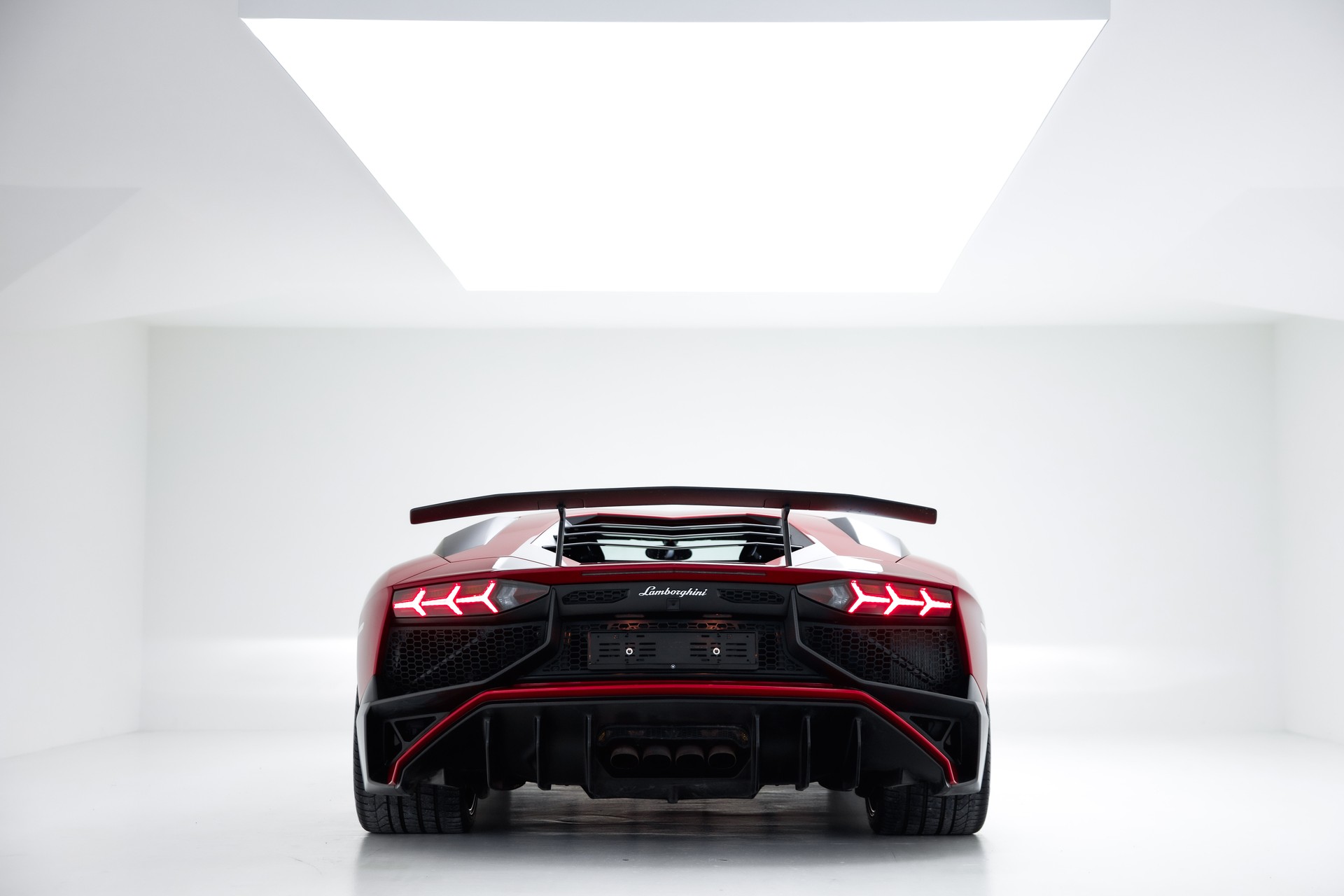 LAMBORGHINI Aventador LP 750-4 Superveloce Coupé-image-11