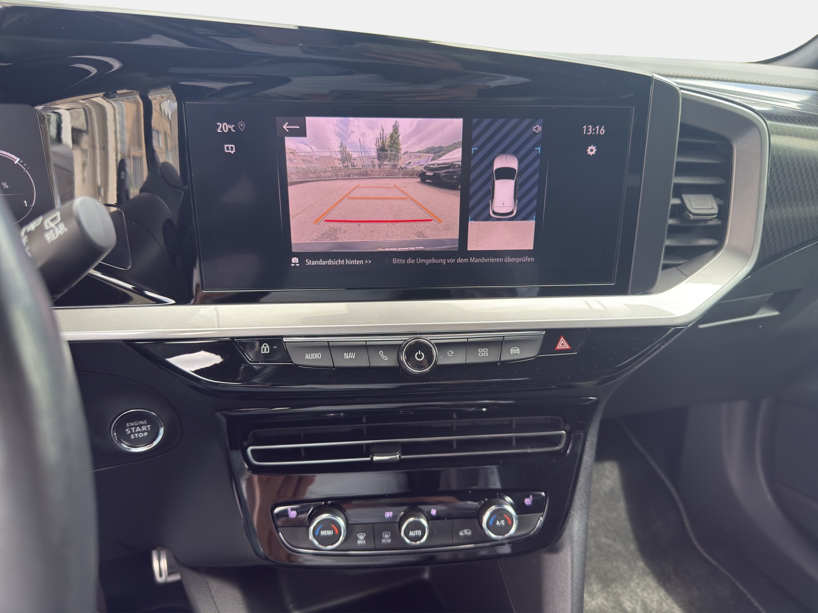 OPEL Mokka-e 50kWh/136 Ultimate-image-13