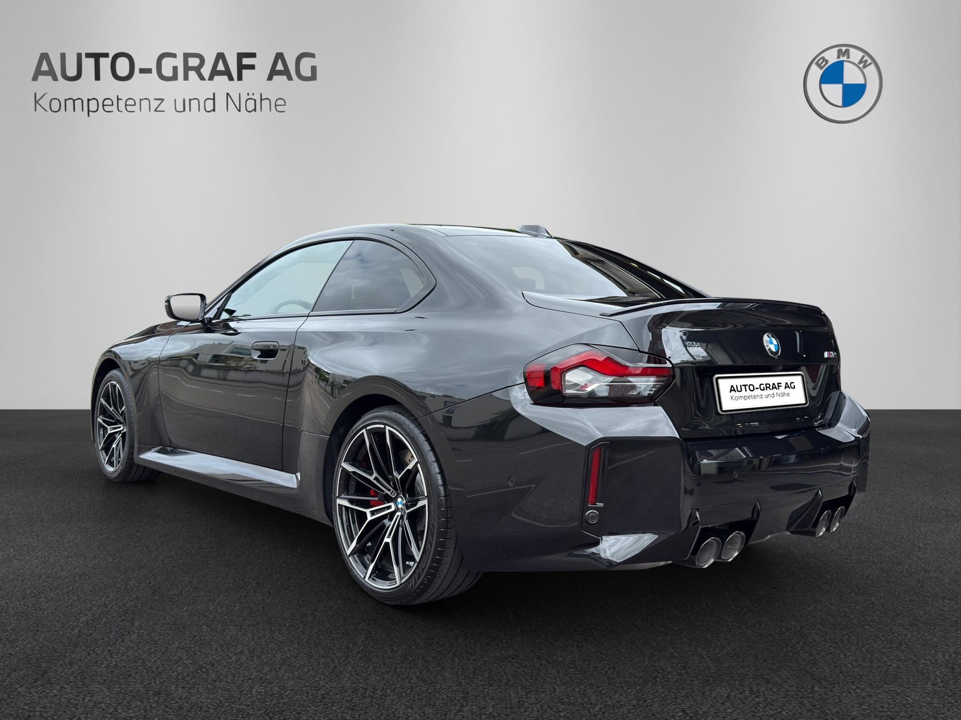 BMW M2 Coupé-image-2