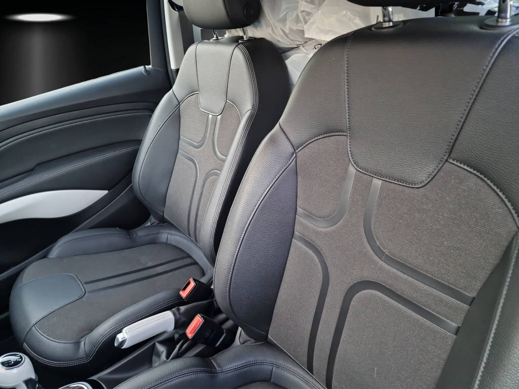 OPEL Adam 1.4i Turbo Rocks S S/S-image-9